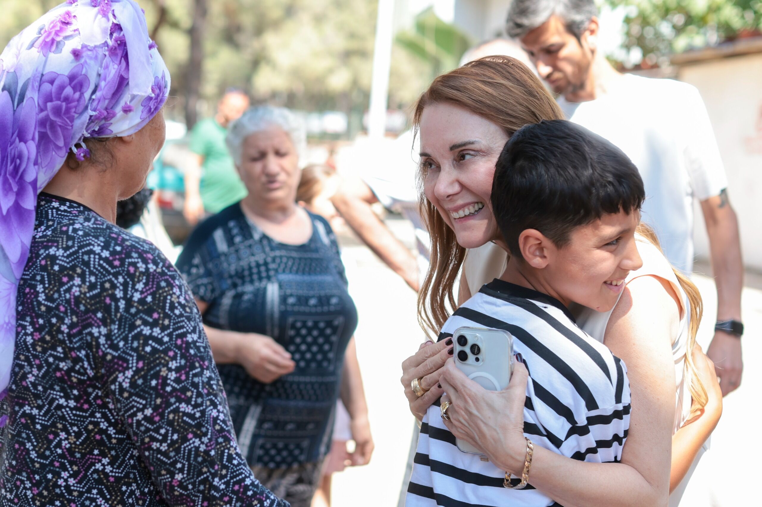 Başkan Mutlu, Konaklı Komşularının Evlerine Konuk Oldu (3)