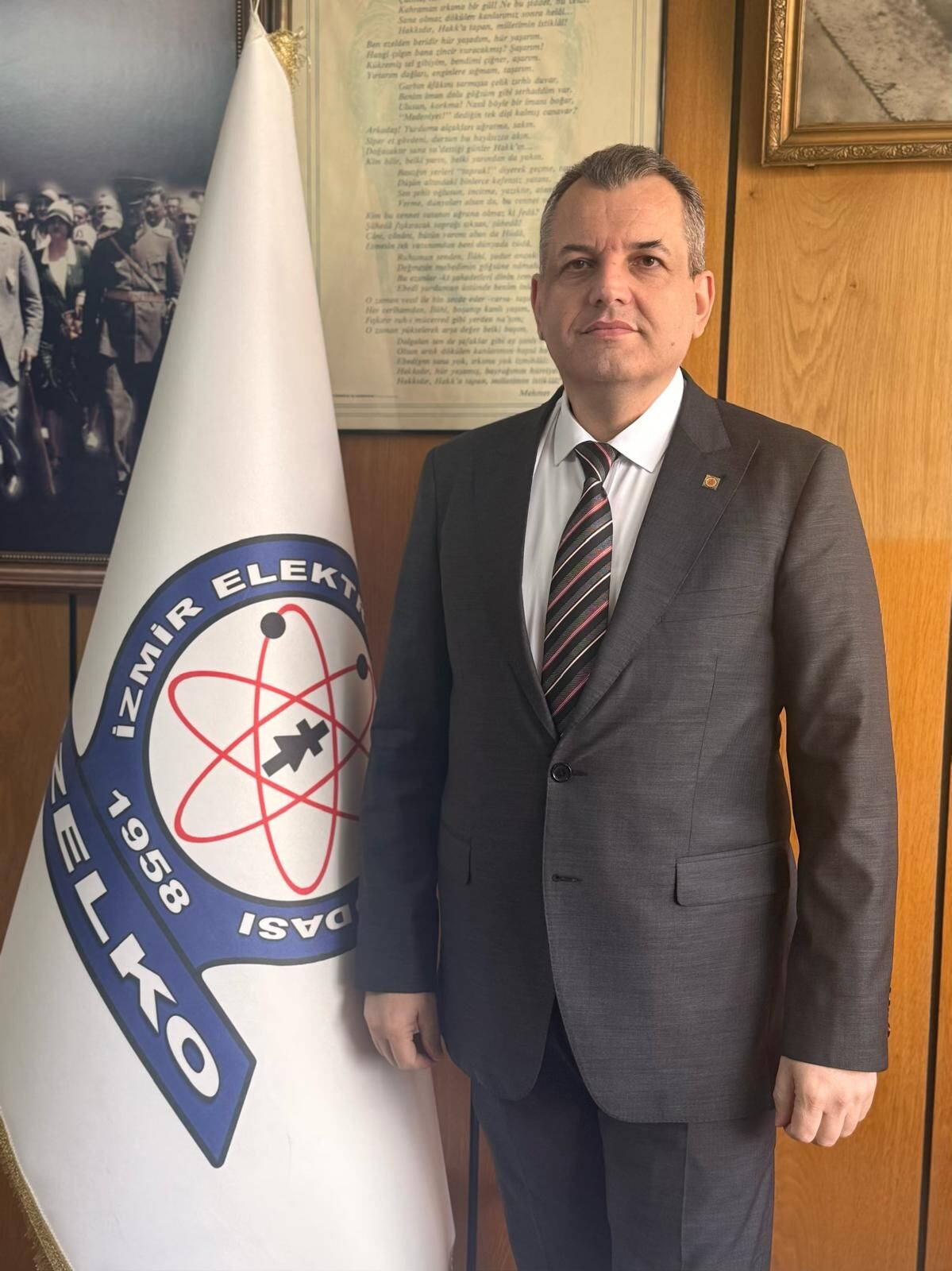 Esnafin Kapisina Di̇ji̇tal Mühür (1)