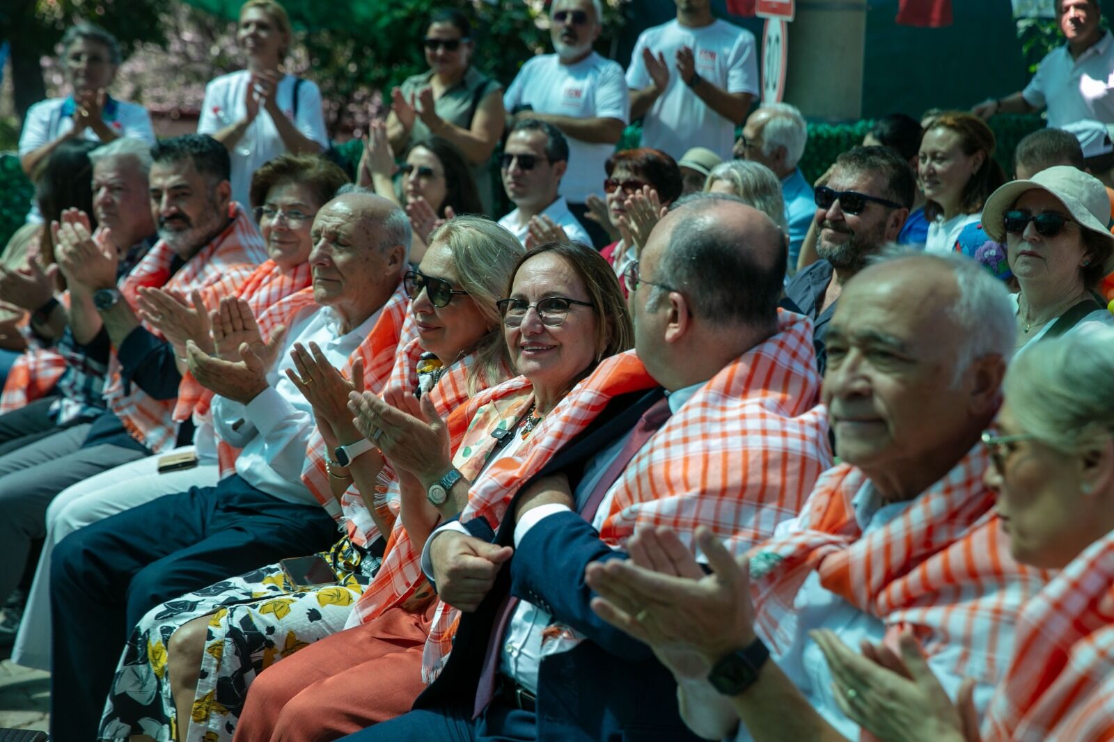 Festival Renkli Görüntülerle Başladı (4)