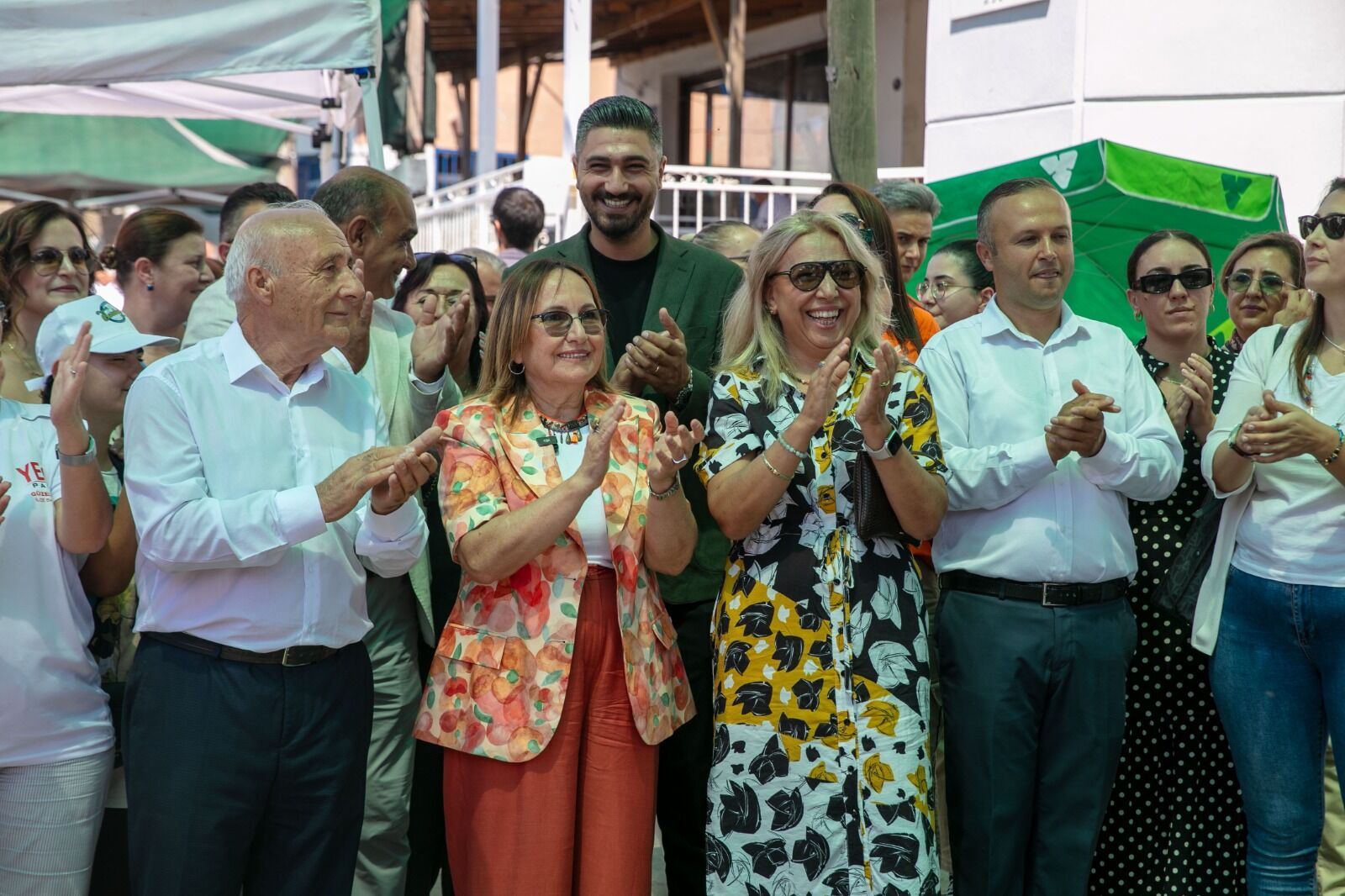 Festival Renkli Görüntülerle Başladı (8)
