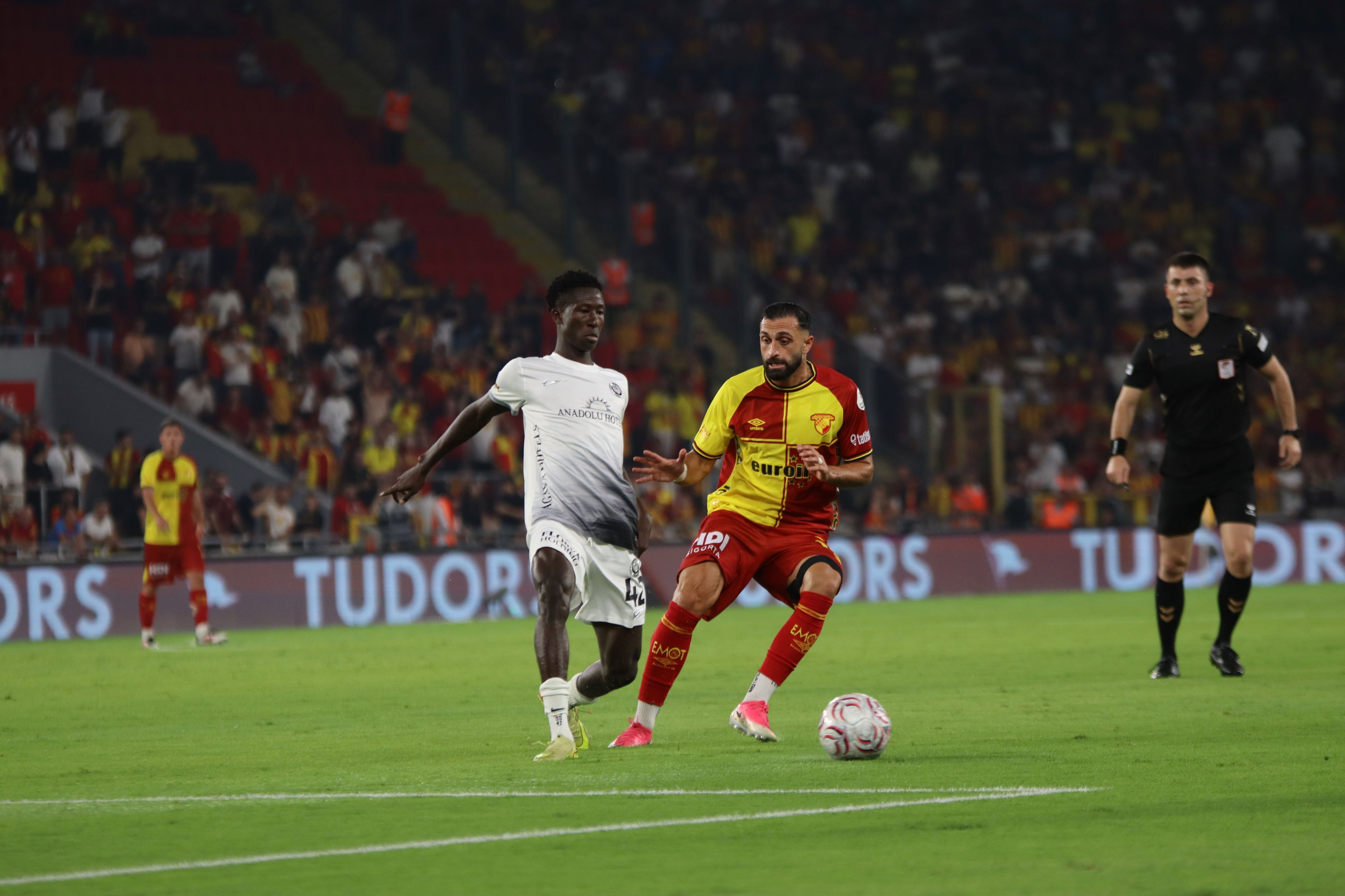Göztepe3