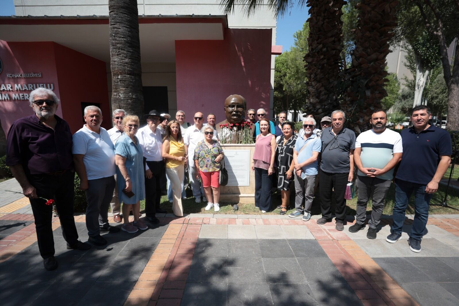 İzmir Baba Sancar Maruflu’ya Konak’tan Büyük Vefa (1)