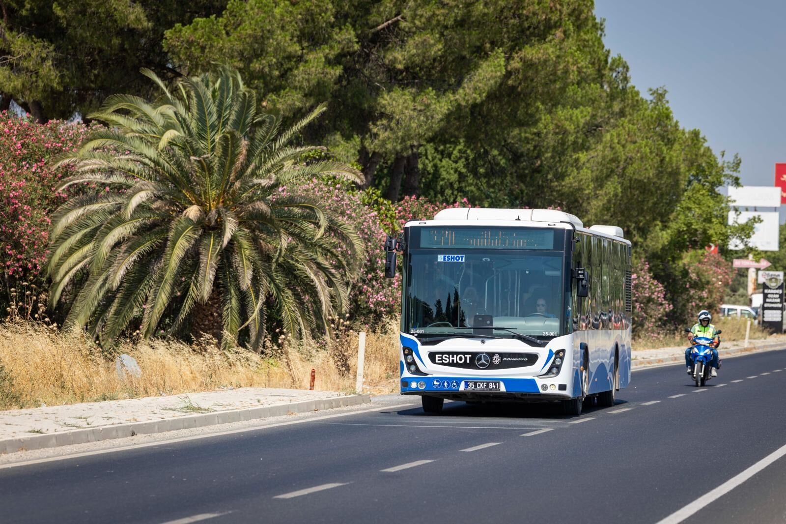 İzmir Büyükşehir Belediyesi Eshot Genel Müdürlüğü, Vatandaşlardan Gelen Talepler Doğrultusunda 770 Numaralı Torbalı Aktarma Merkezi–Selçuk Otobüs Hattında Düzenlemeye Gitti. (5)