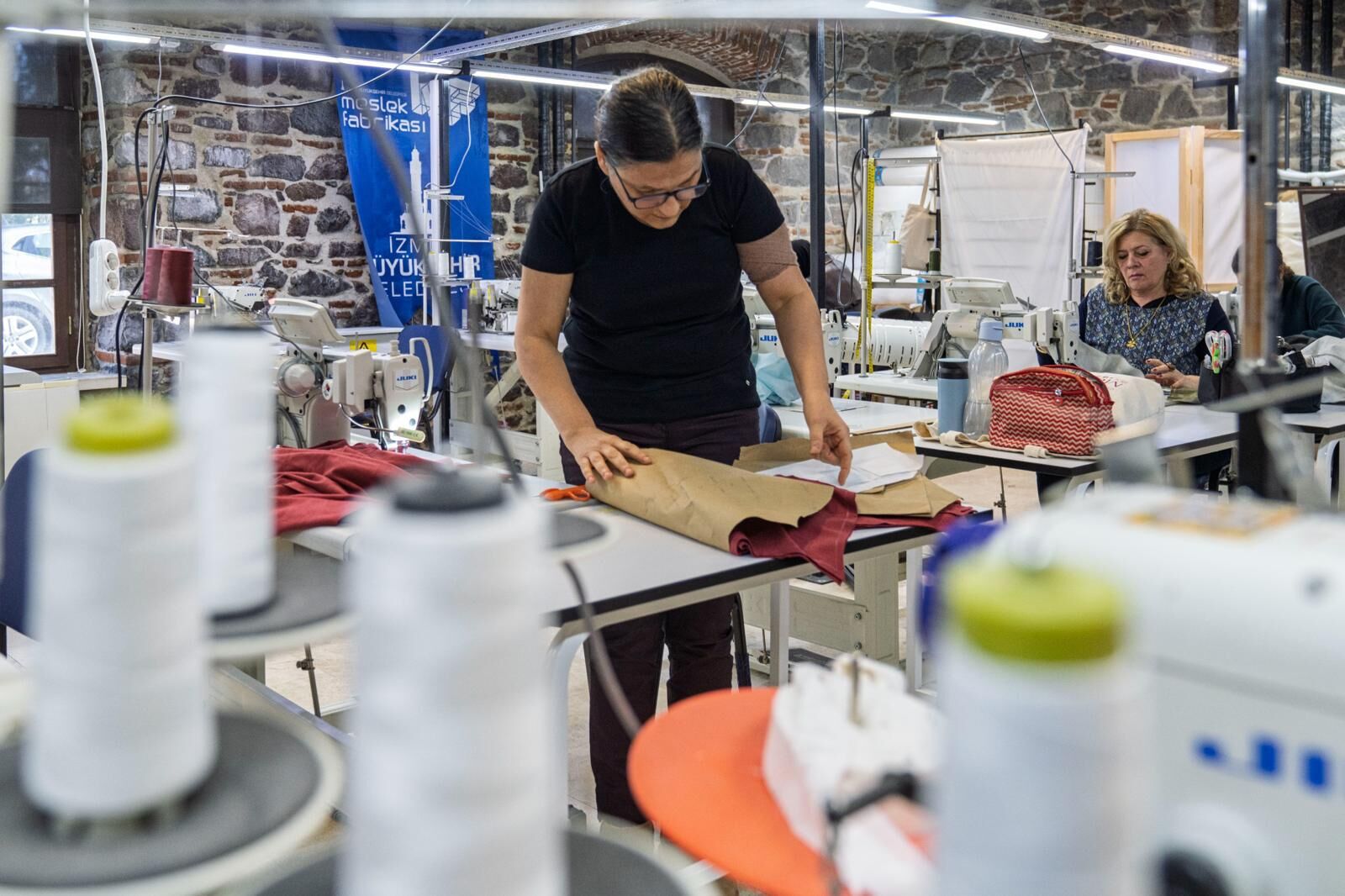 İzmir Büyükşehir Belediyesi Meslek Fabrikası, Eylül Ayında Kent Genelindeki Kurs Merkezlerinde Yeni Eğitim Dönemini Başlatıyor (4)