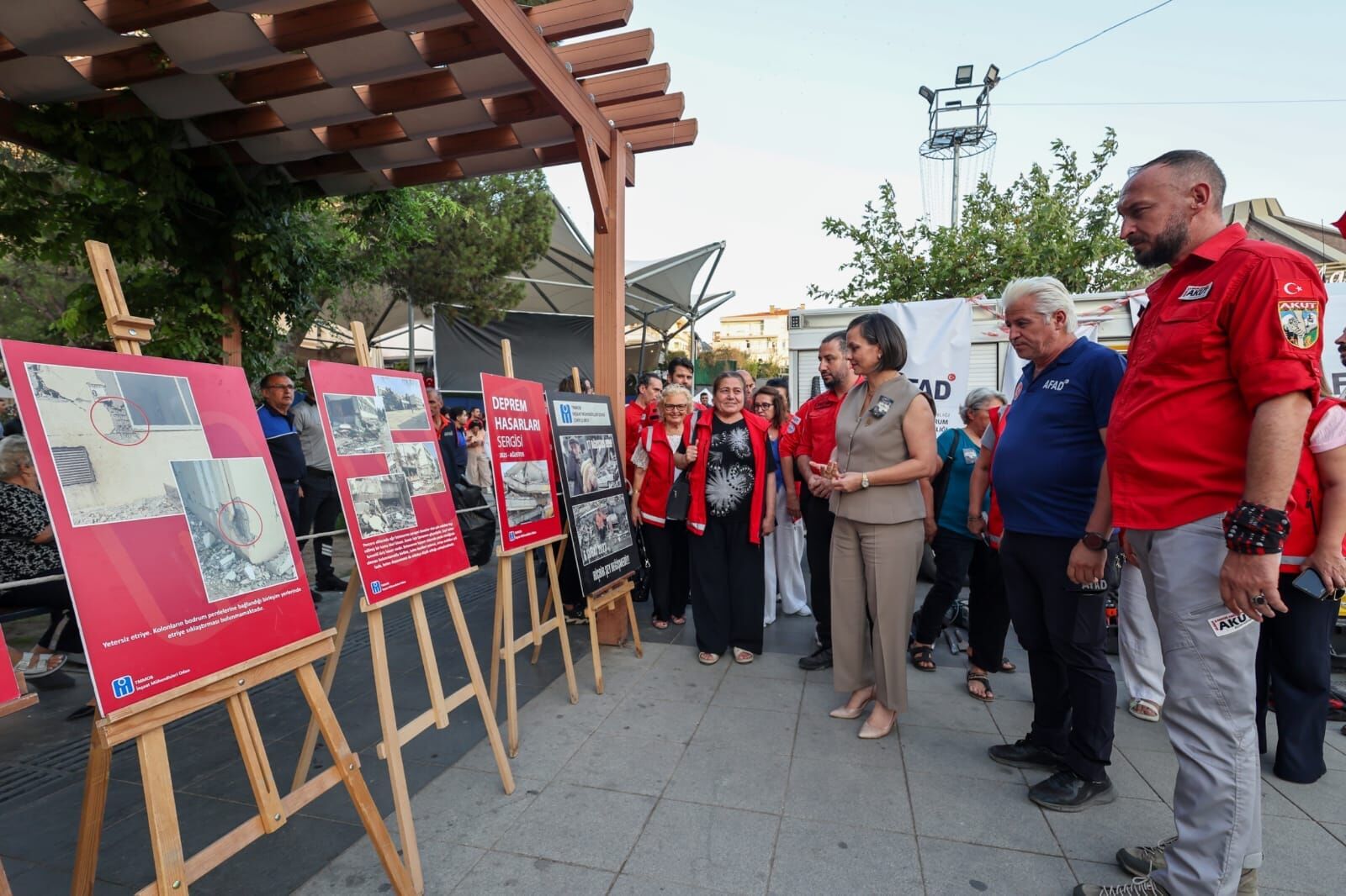 Karabağlar Belediyesi 17 Ağustos Deprem Anması (8)