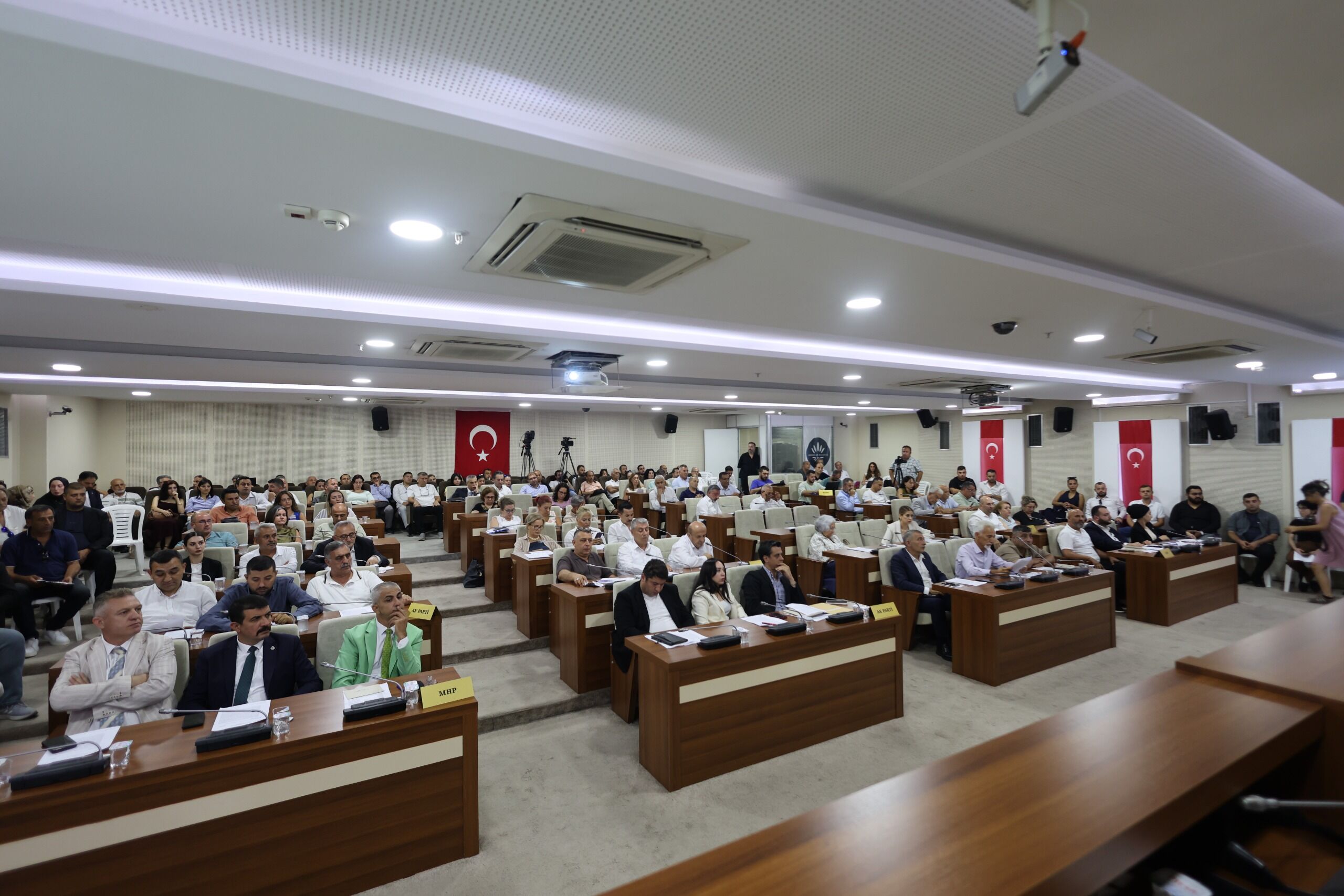 Karabağlar Belediyesi Ağustos Ayı Meclisi 1. Oturumu (3)