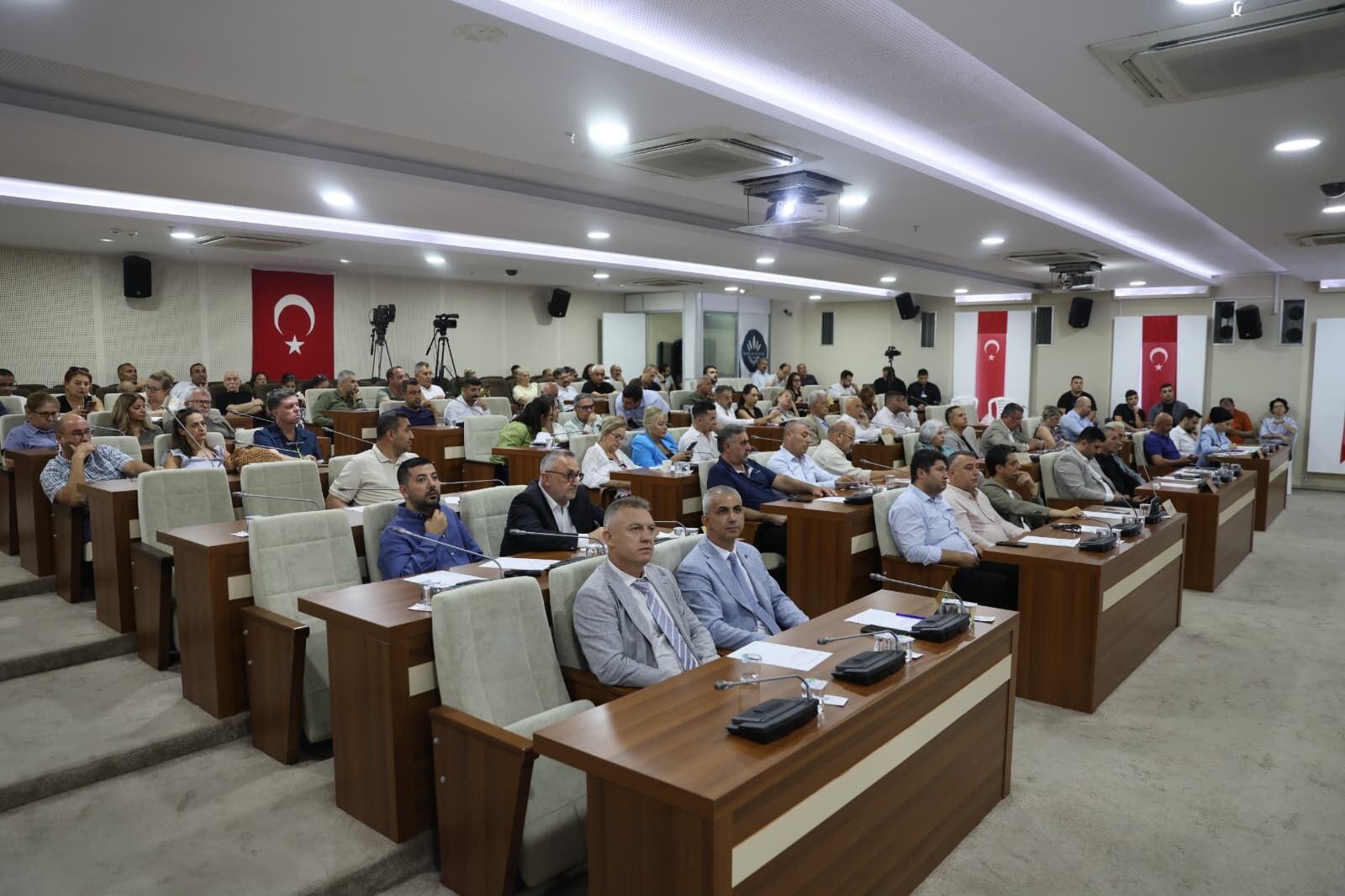 Karabağlar Belediyesi Ağustos Ayı Meclisi 2. Oturum (5)