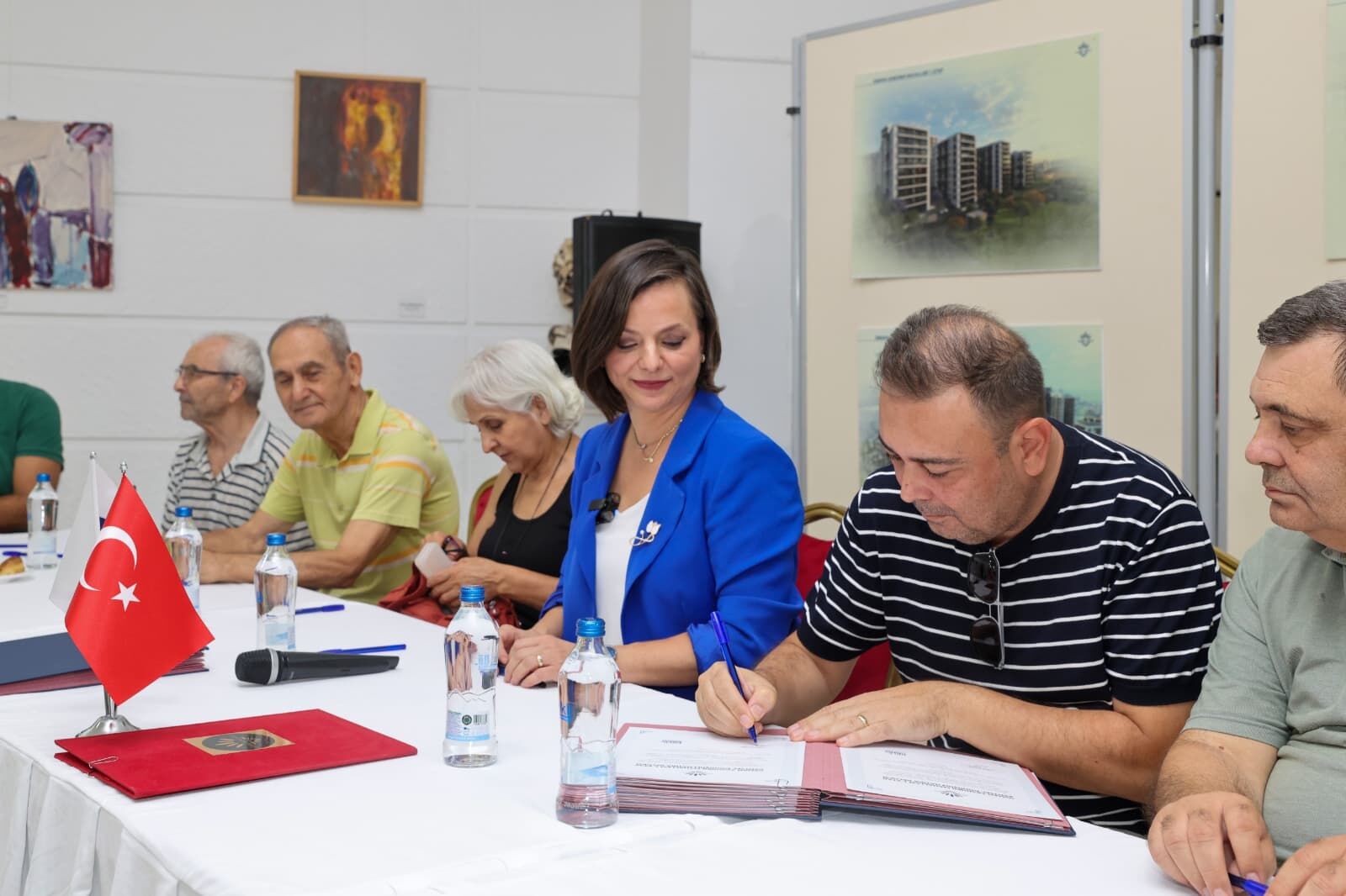 Karabağlar Belediyesi Osman Aksüner Mahallesi İmza Töreni (5)