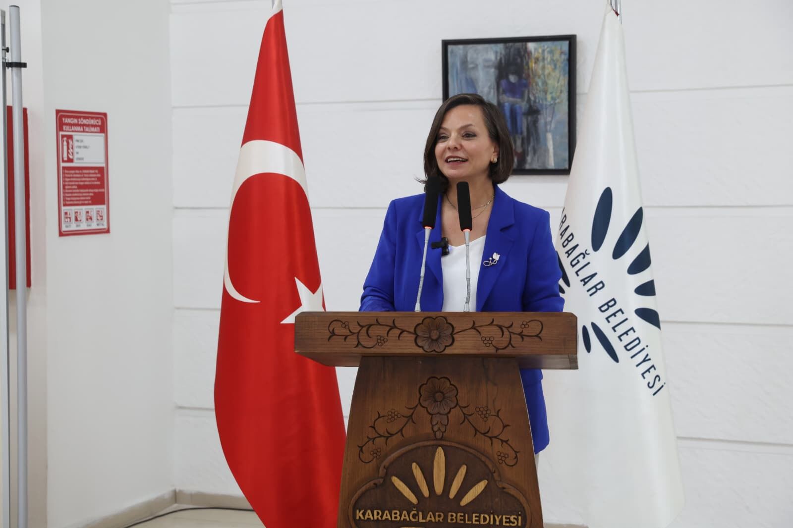 Karabağlar Belediyesi Osman Aksüner Mahallesi İmza Töreni (9)