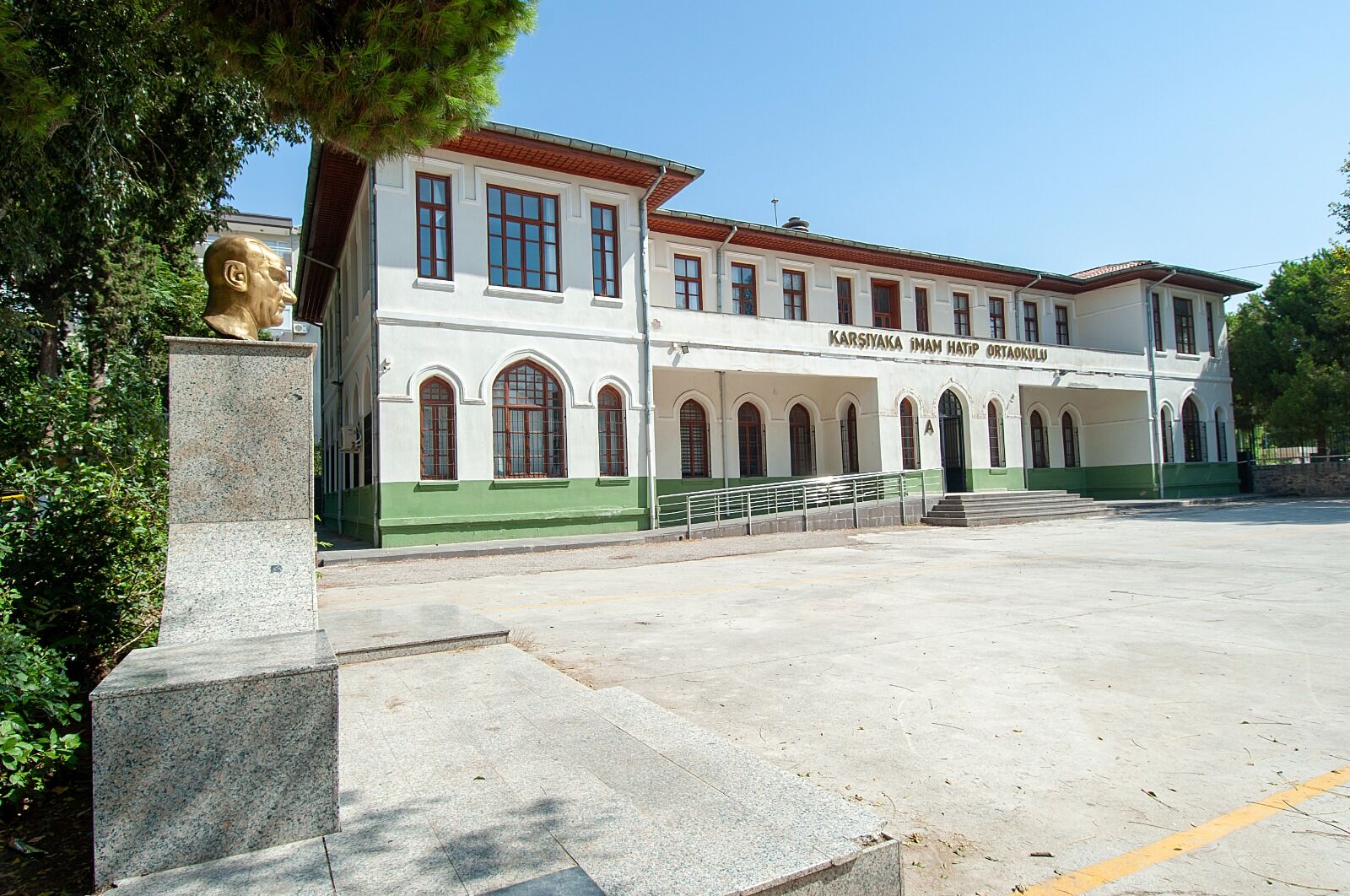 Karşıyaka Belediyesi (3)-2