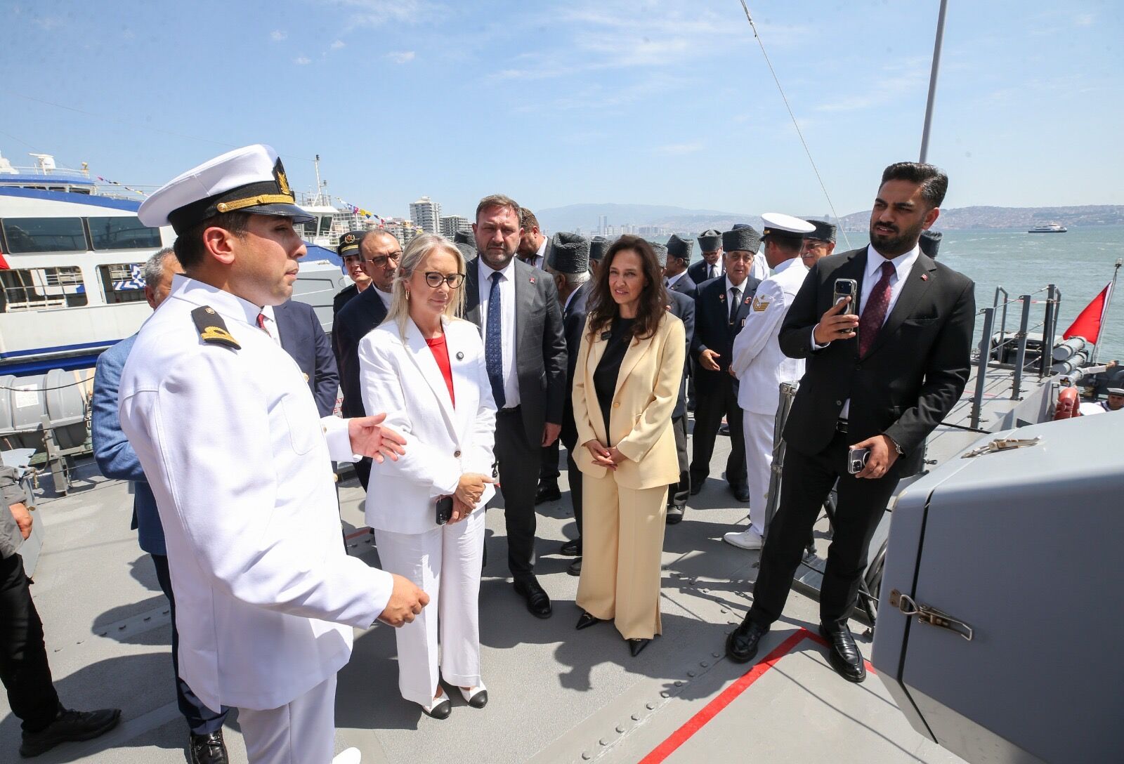 “Karşıyaka Gemisi”Nde (6)