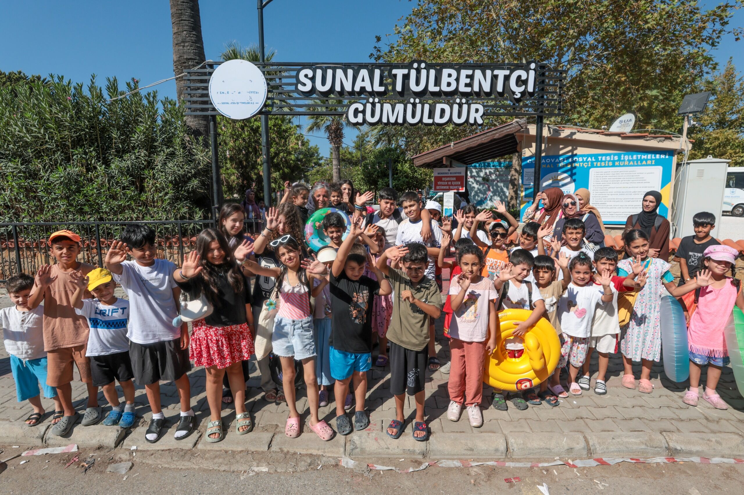 Konaklı Çocuklar Ve Kadınlar Denizle Buluşmaya Devam Ediyor (7)