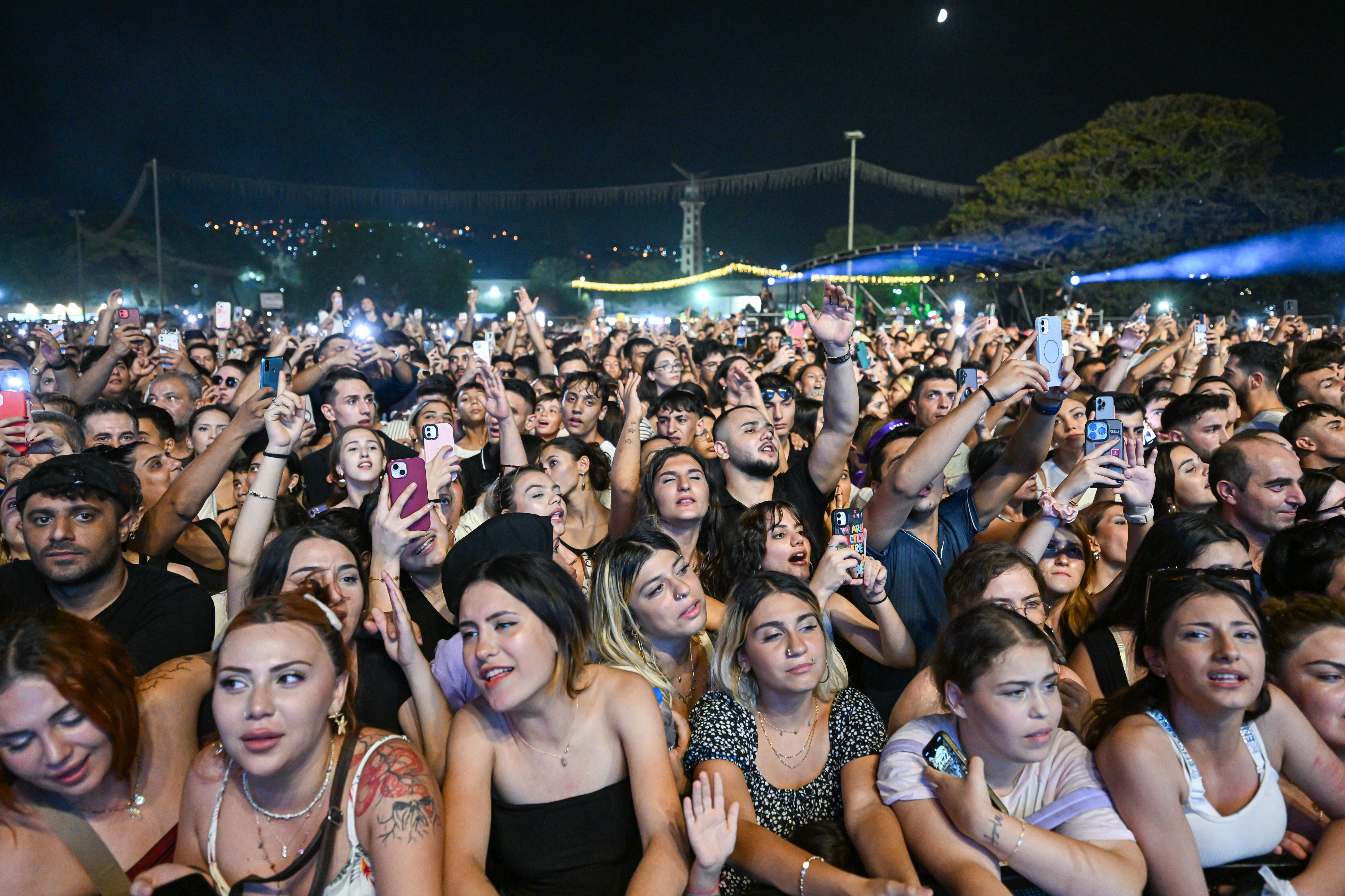 Müzik Şöleni Başlıyor (2)