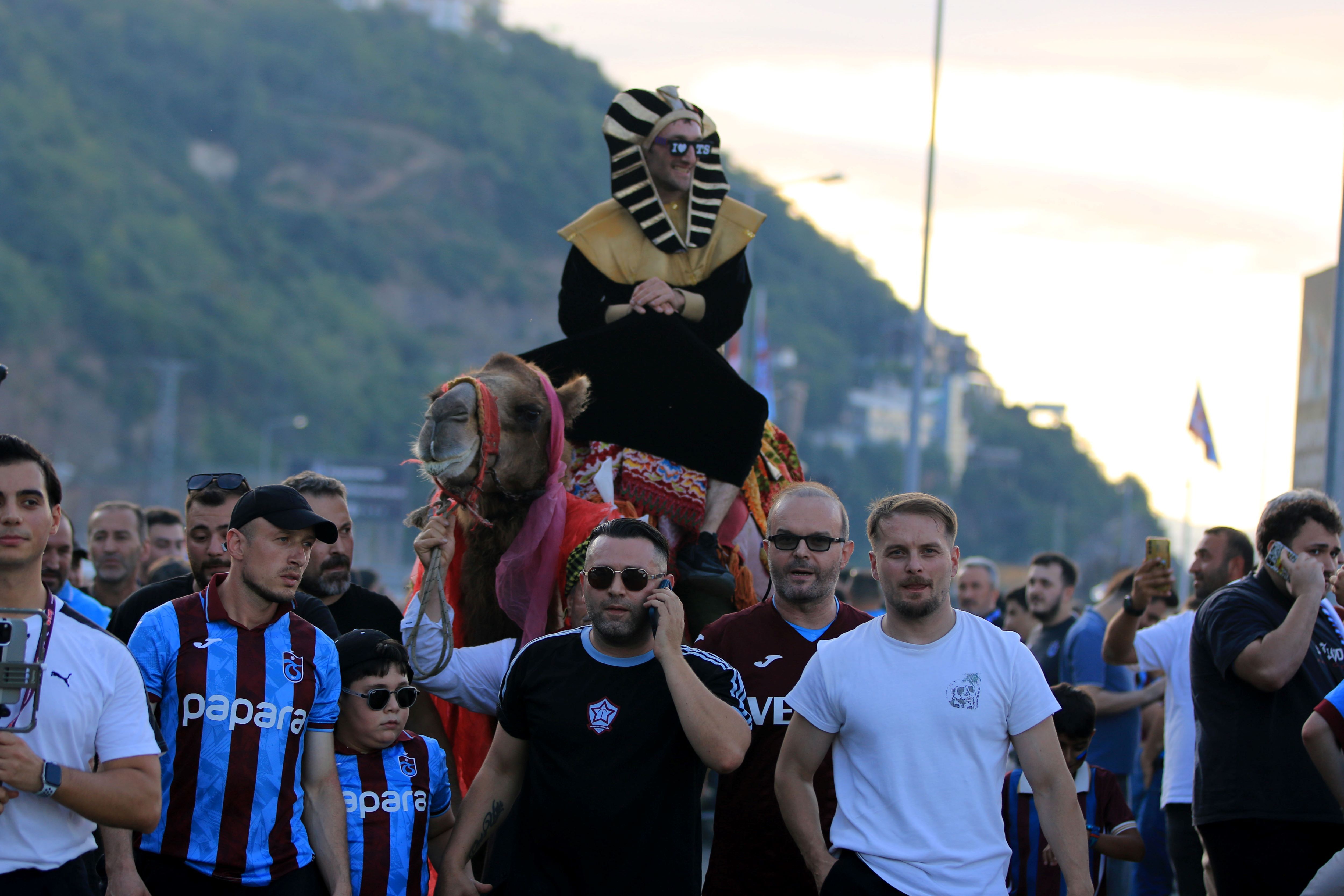 S A L A H S E V G I S I S I N I R T A N I M I Y O R D E V E Y L E M 1467160 436521