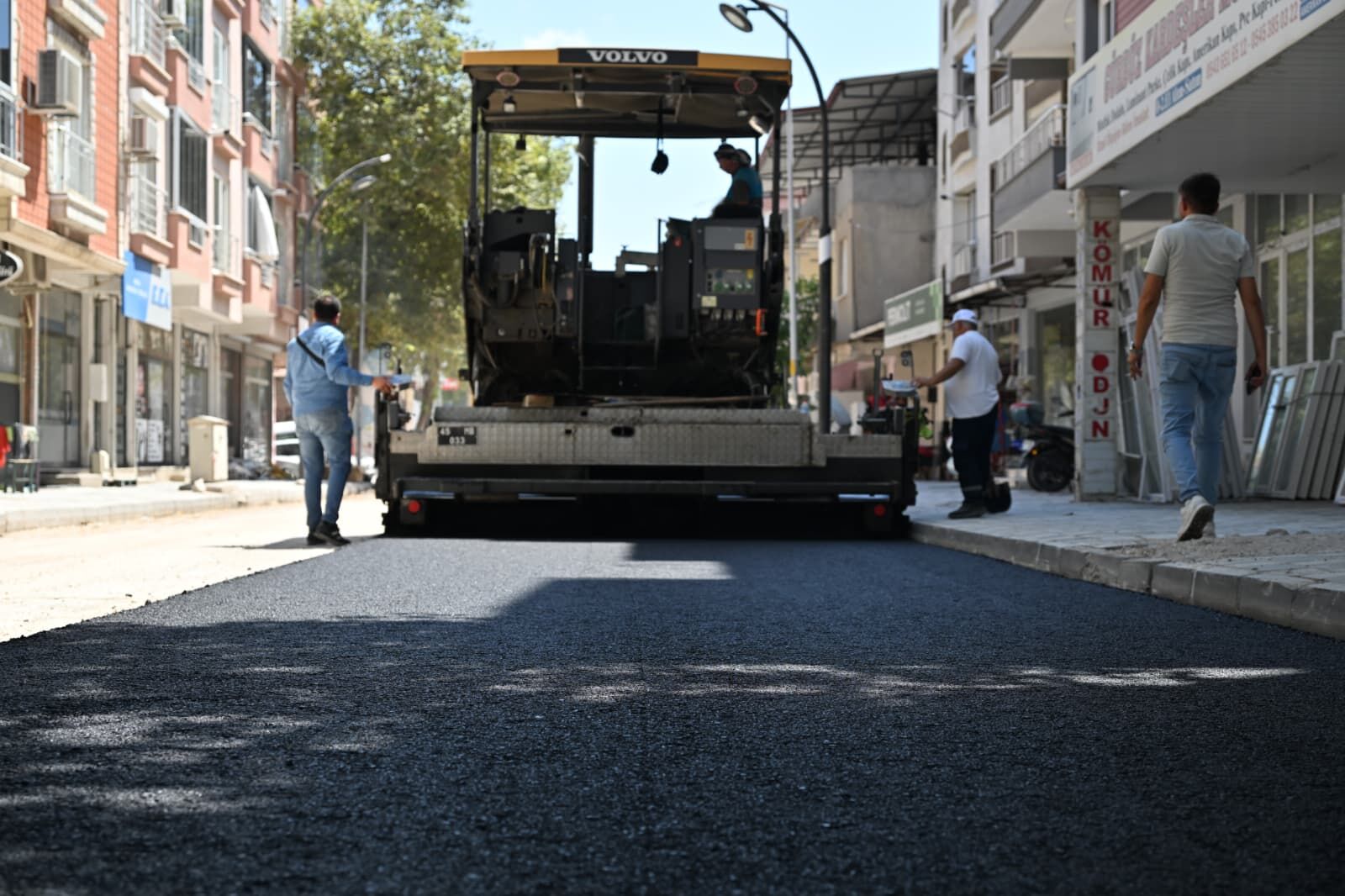 Soma Turgutalp Mahallesi Tarihinde İlk Kez Sıcak Asfaltla Buluşuyor (11)