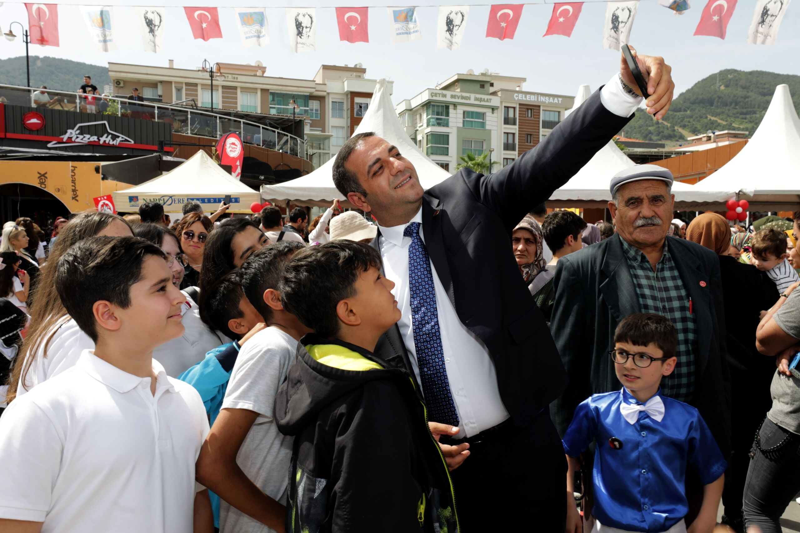 “Tüm Imkânlarımızı Seferber Ediyoruz” (1)