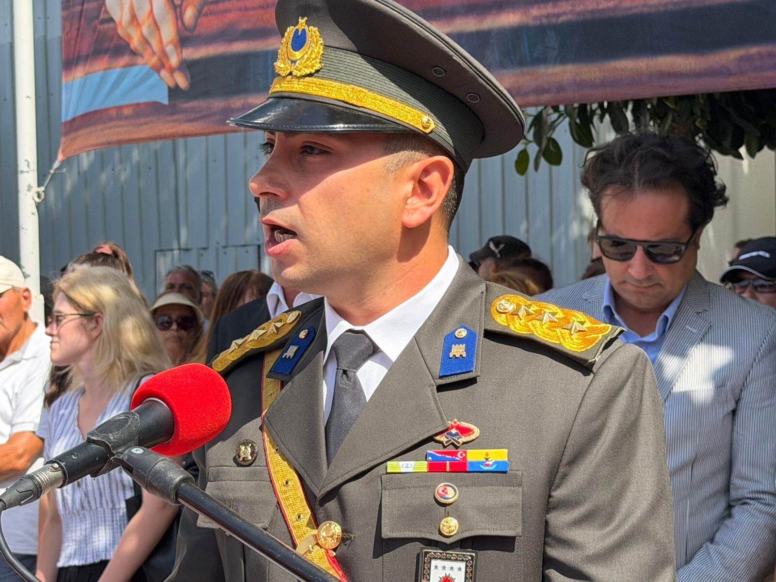 30 Ağustos Zafer Bayramı’nın 104. yıl dönümü, Çeşme’de düzenlenen resmi törenle kutlandı.