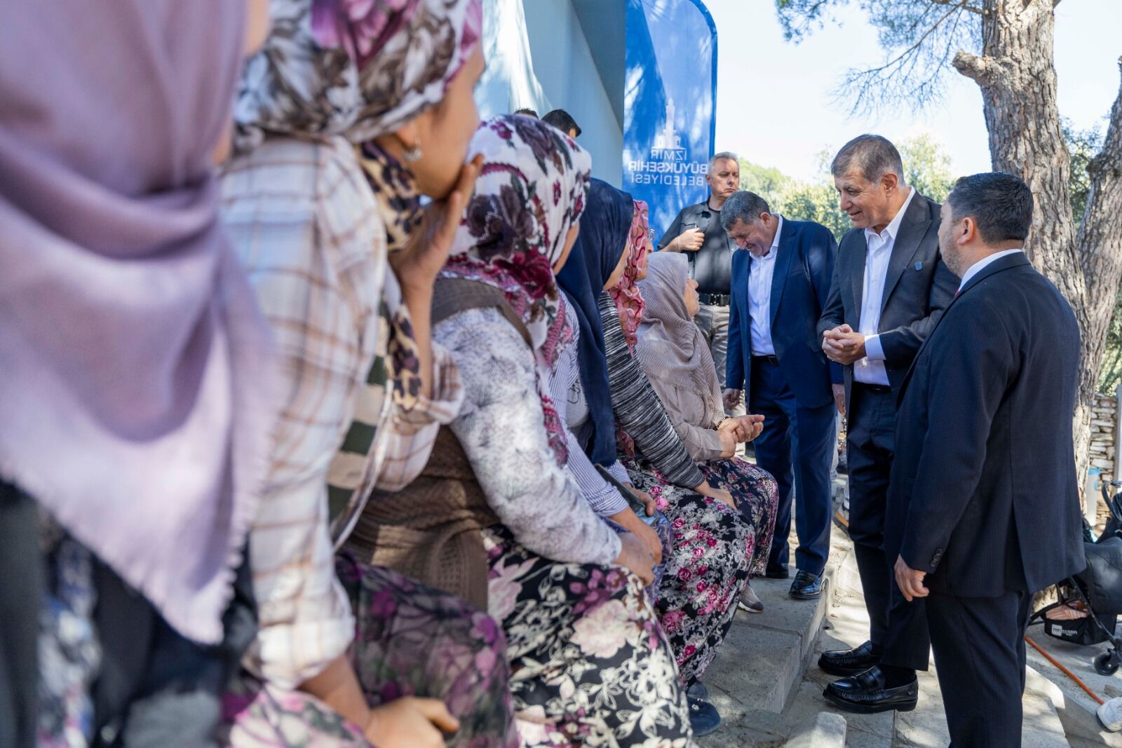 25.09.2026 711655C7 734A 4Aİzmir Büyükşehir Belediyesi, Bayındır Kızıloba İlkokulu’nda kapsamlı bakım ve yenileme çalışması yaptı.