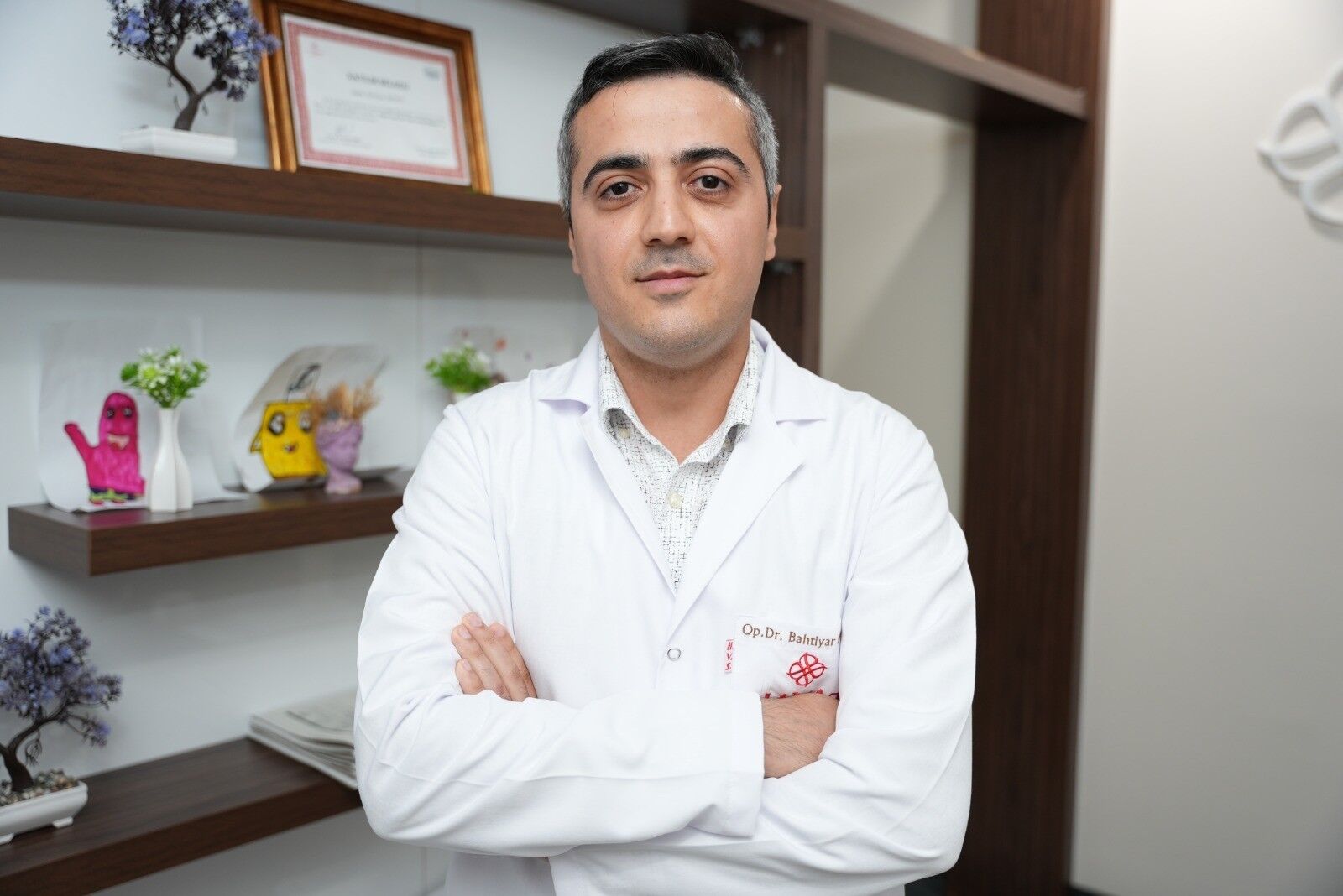Çocuklarda geçmeyen karın ağrısına dikkat!