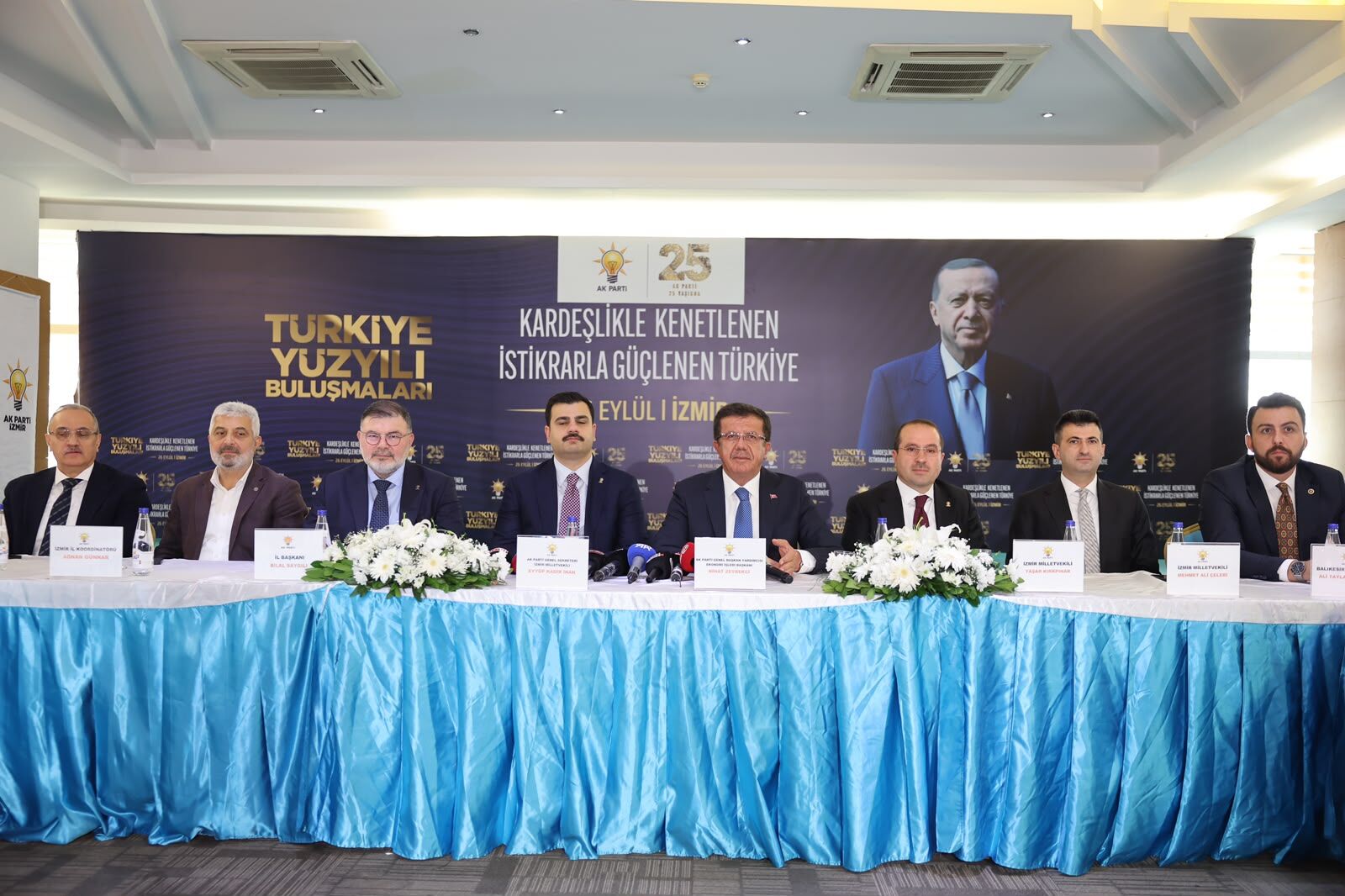 Ak Parti İzmir’de Sahaya Iniyor! (6)