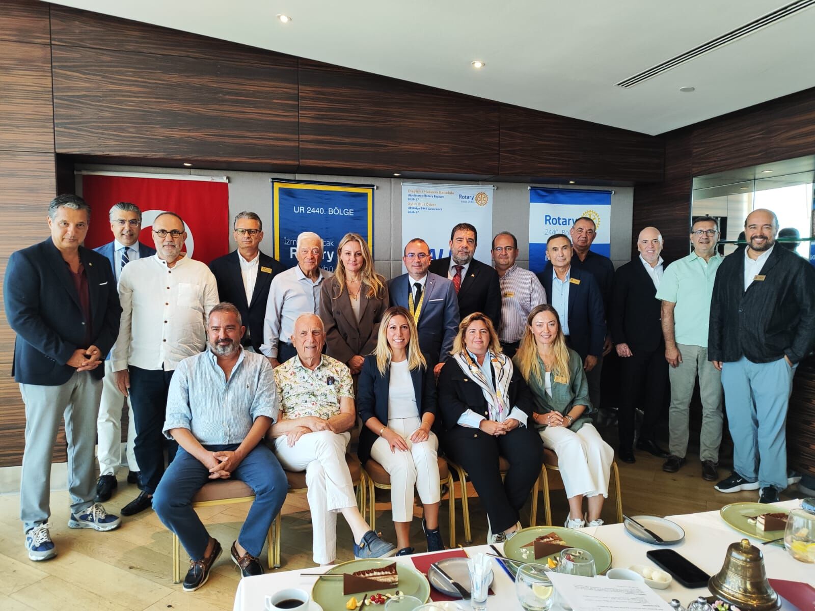Alsancak Rotary Kulübü'nde Geleceğin İzmir'i Ele Alındı Foto (3)