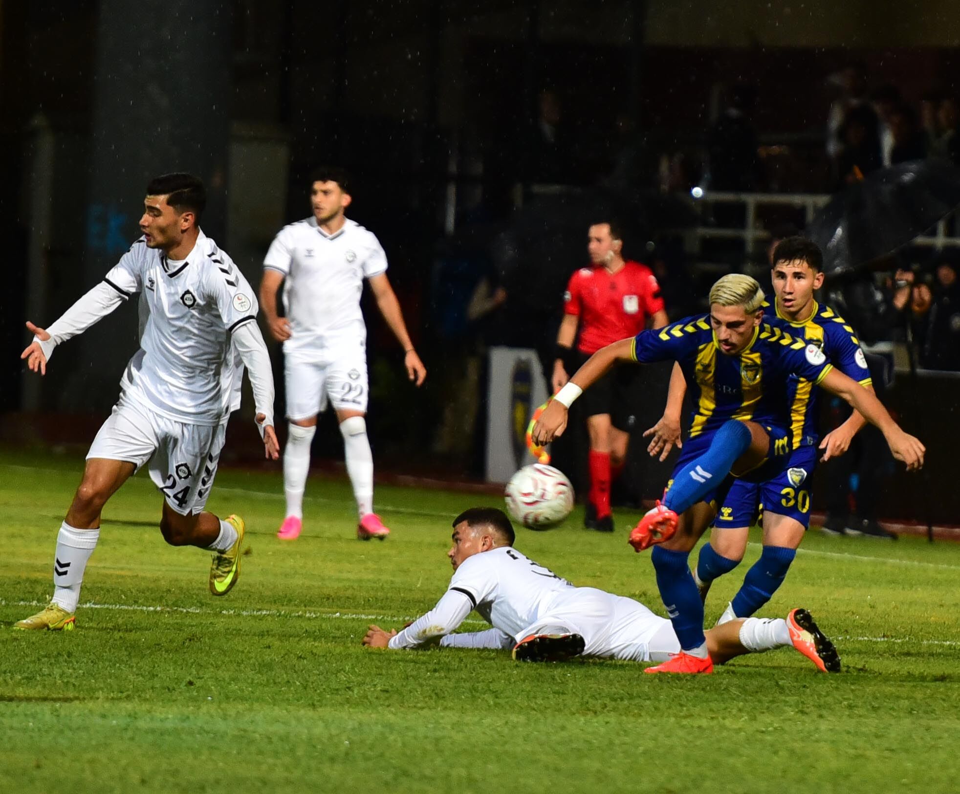 Altay, Bucaspor 1928'I 2 1 Mağlup Etti (6)