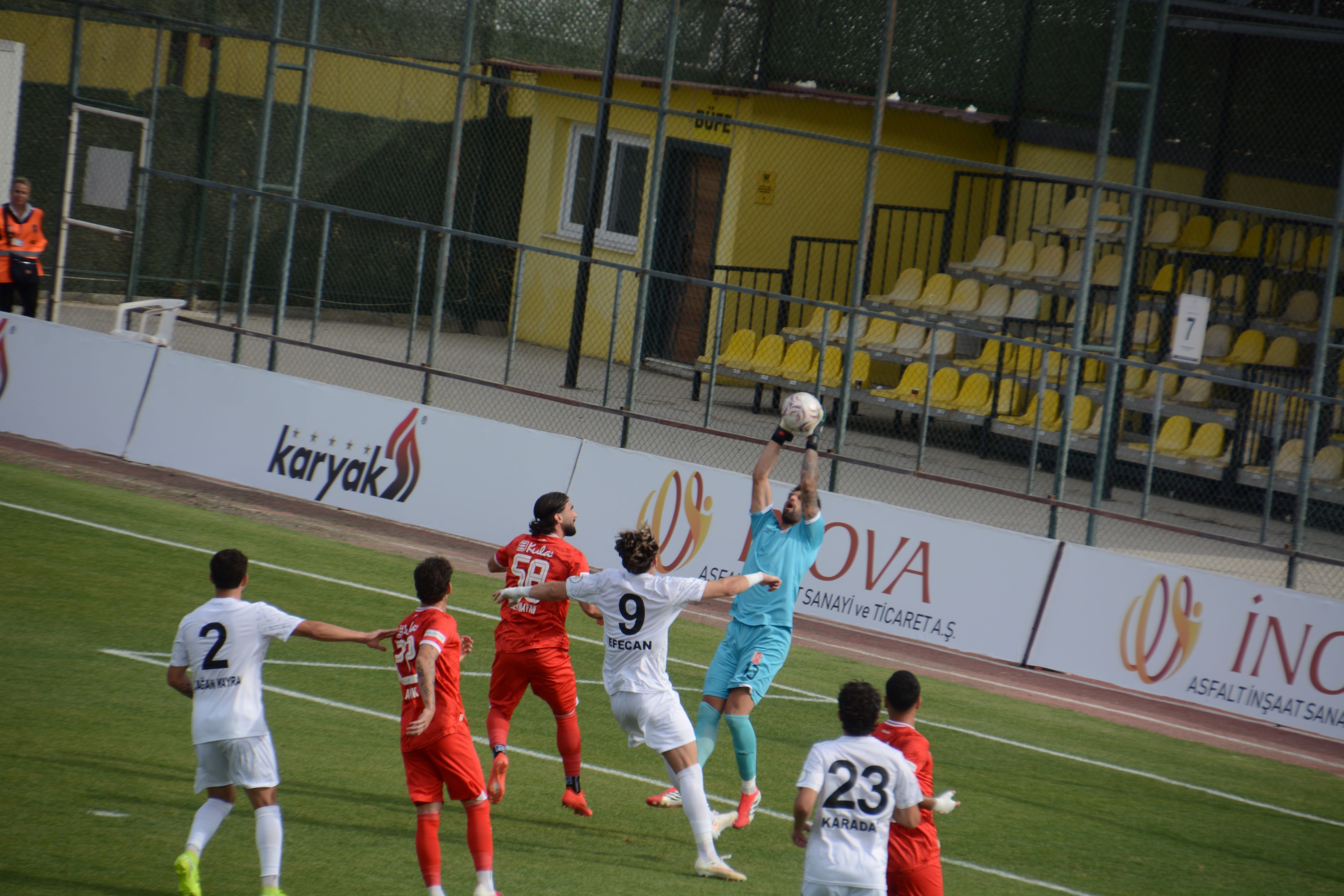 Balıkesirspor, Uşakspor’u 4 1 Mağlup Etti (3)
