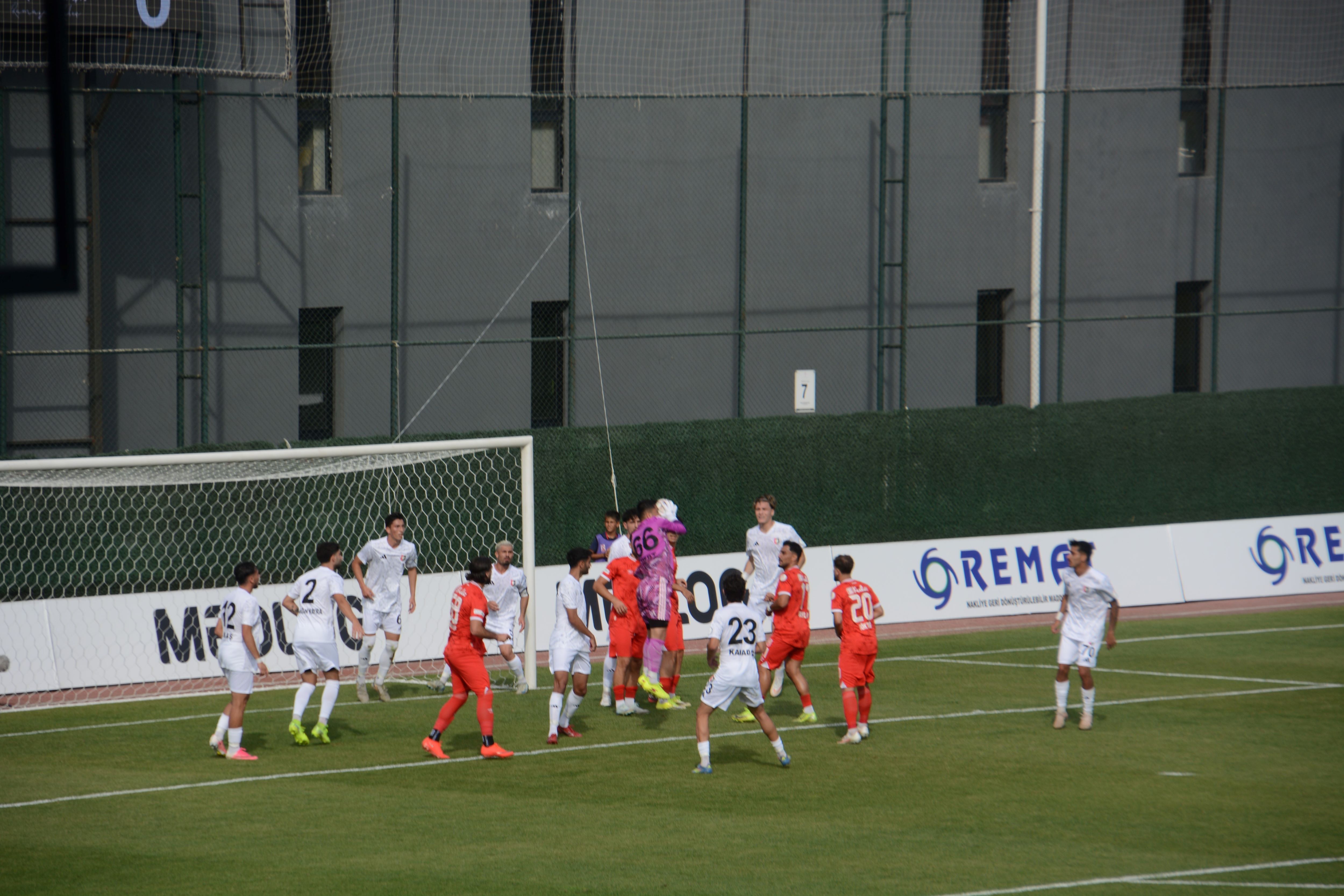 Balıkesirspor, Uşakspor’u 4 1 Mağlup Etti (4)