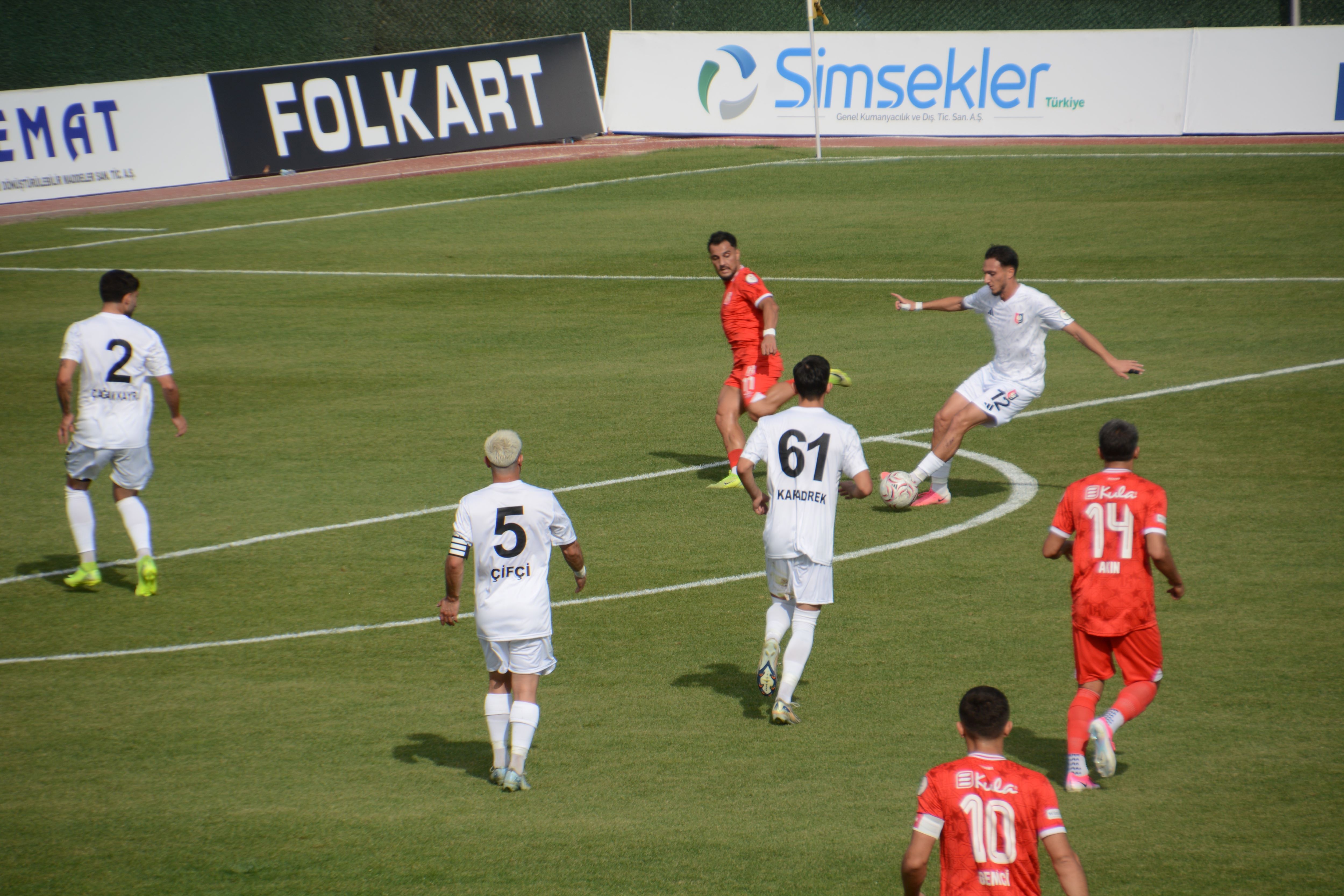 Balıkesirspor, Uşakspor’u 4 1 Mağlup Etti (5)