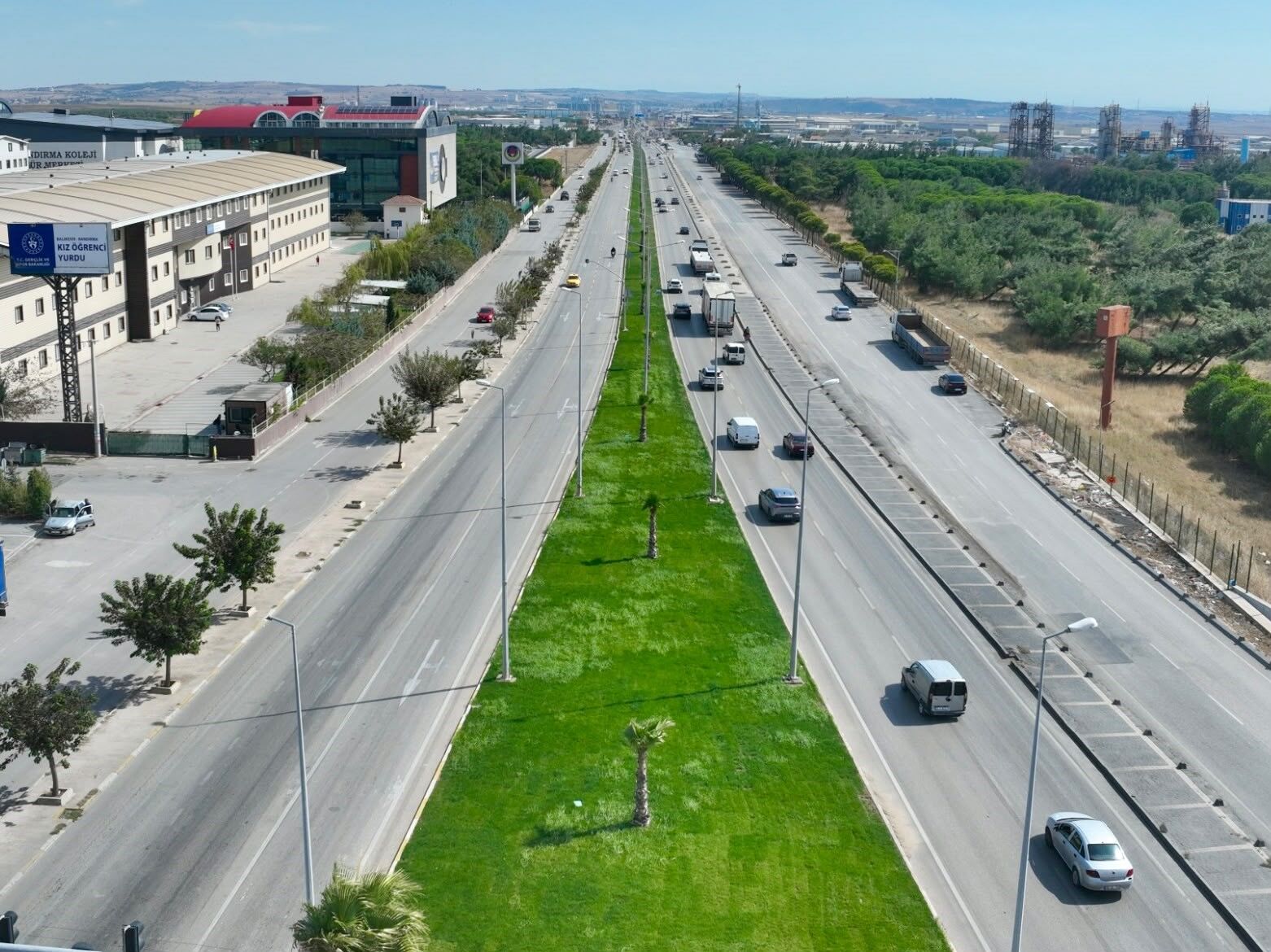 Bandırma’nın Girişinde 2 Bin 500 Metrelik Güzergâh Yenilendi (2)