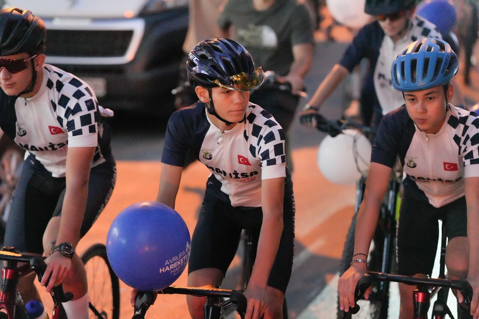 Başkan Dutlulu, Avrupa Hareketlilik Haftası’nda Manisalılarla Pedal Çevirdi (13) Kopya