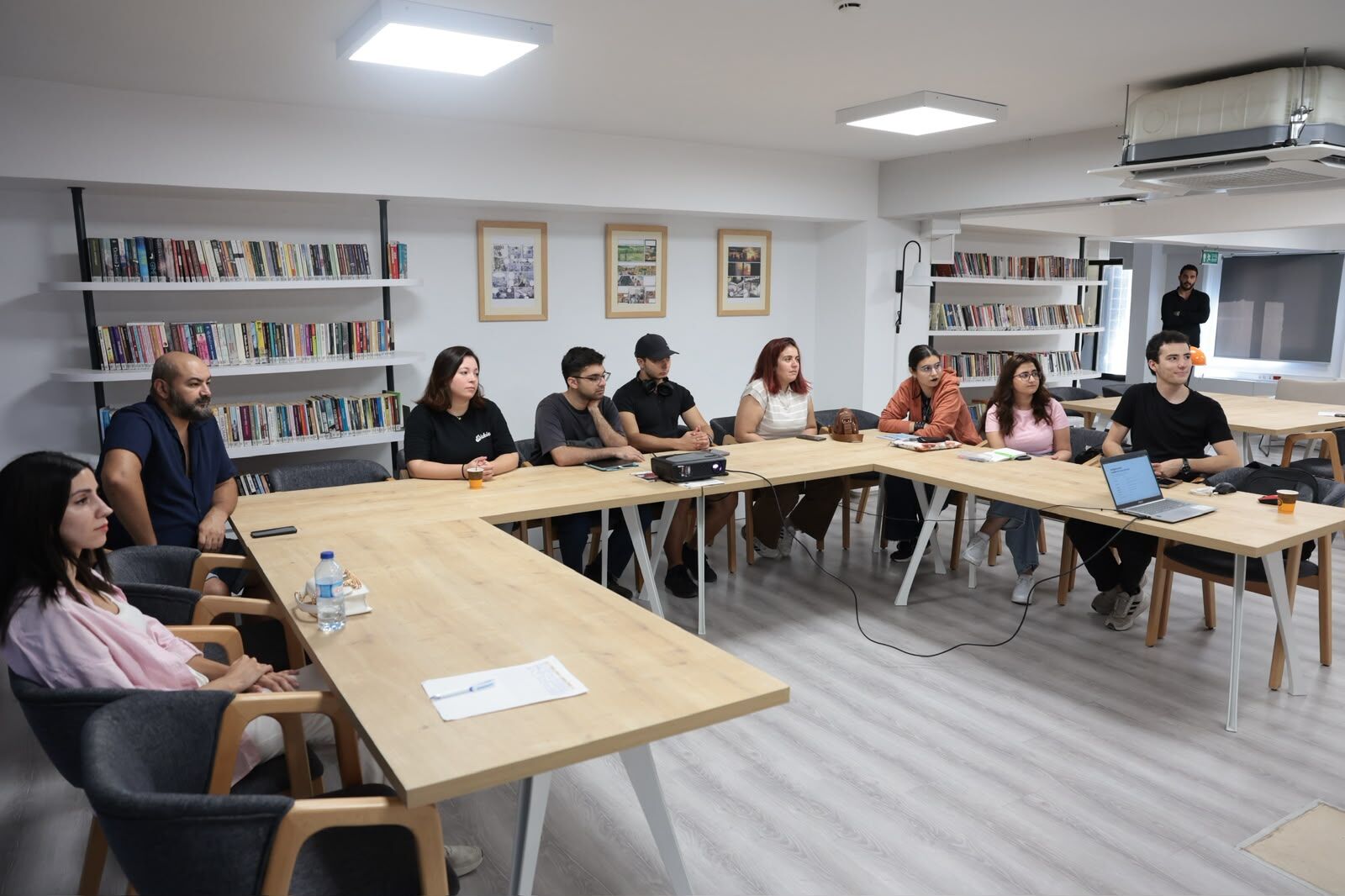 Başkan Mutlu, Gençlerle Yapay Zeka Atölyesinde Buluştu (3)