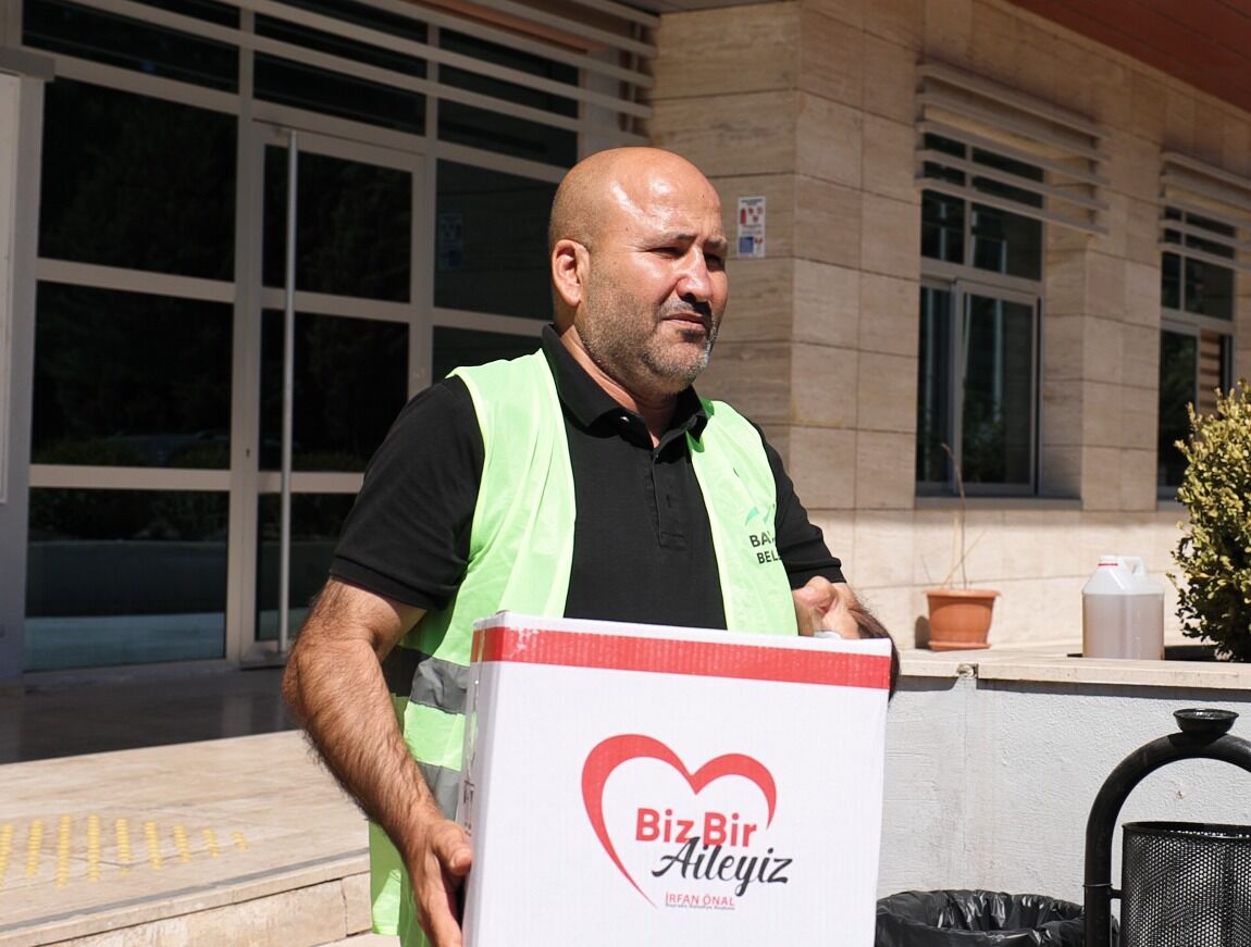 Bayrakli’da Bi̇nlerce Haneye Sosyal Destek (1)