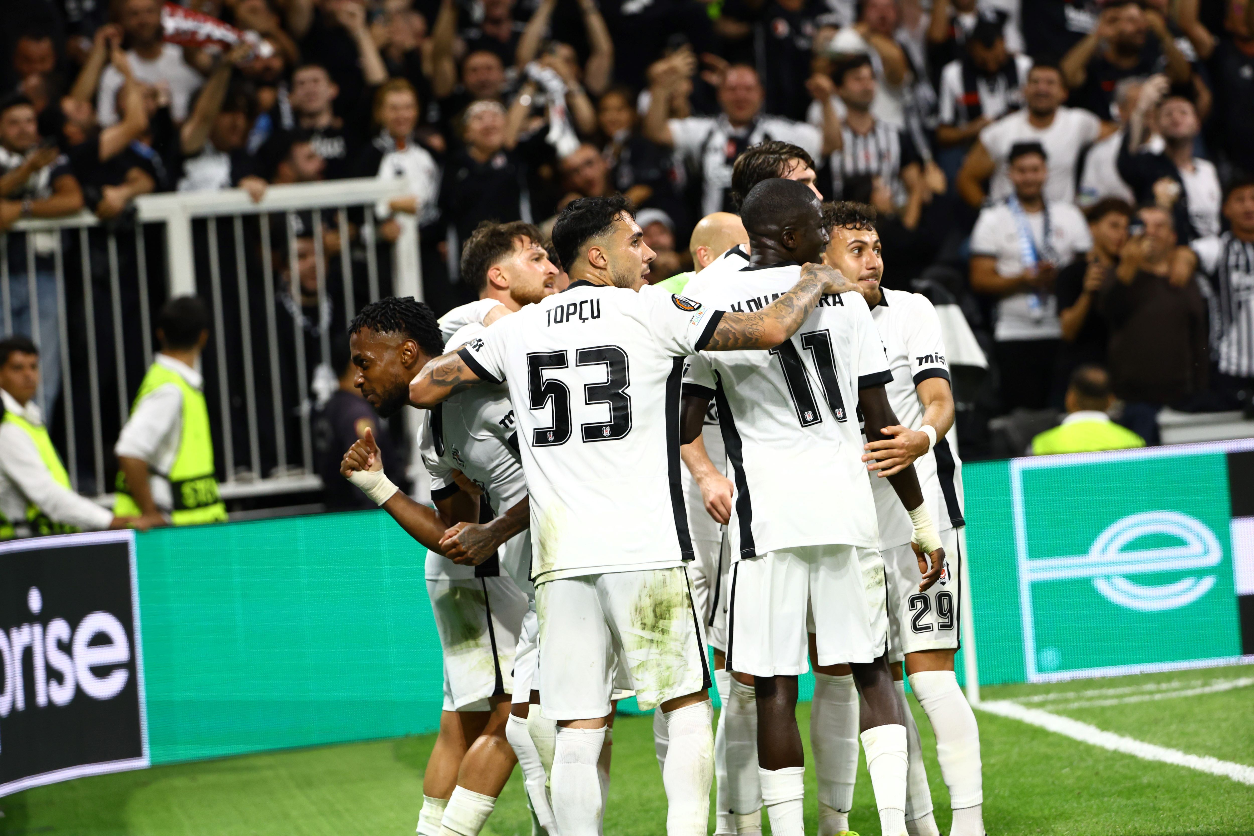 Beşiktaş, Marsilya Karşısında Farklı Kazandı (3)