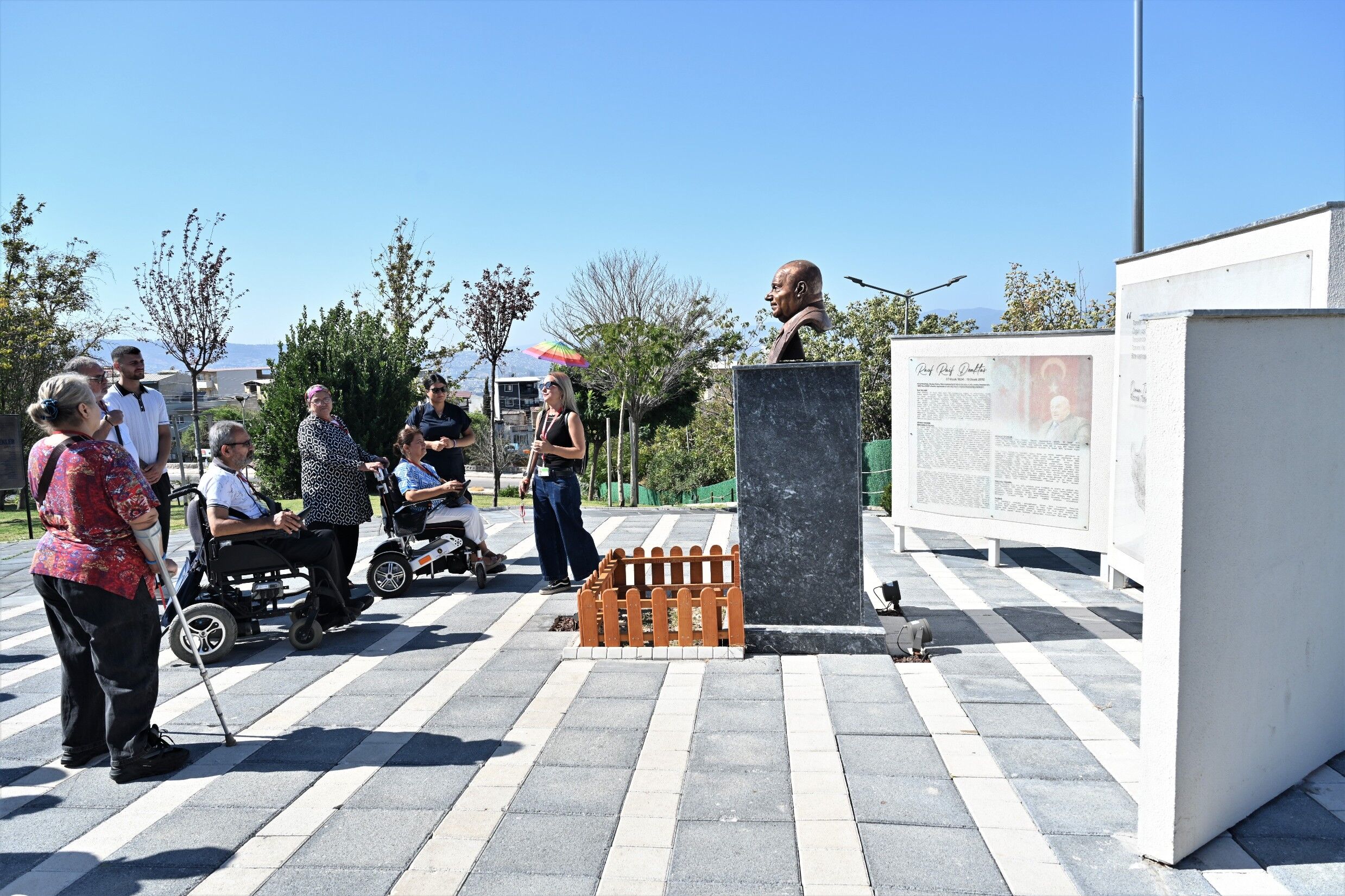Bornova Belediyesi, Çöyder Üyelerini Kentin Tarihi Ve Doğal Güzellikleriyle Buluşturdu (6)
