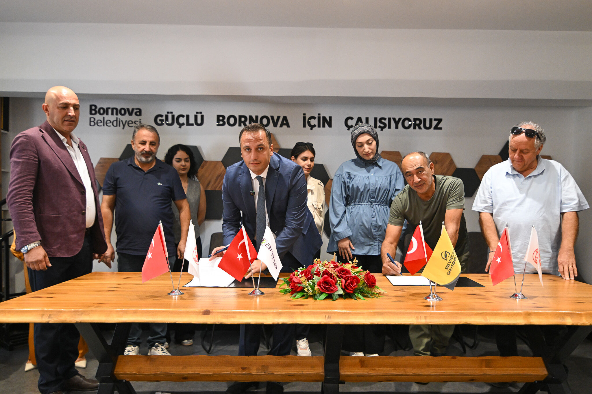 Bornova Belediyesi, Sağlık Destek Kart Kapsamında Huzurevi Ve Yaşlı Bakım M (1)