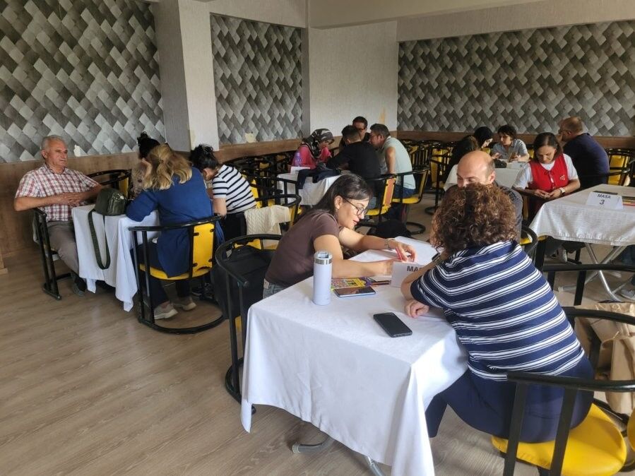 Burhaniye’de Öğretmenlere Harezmi Eğitim Modeli Eğitimi