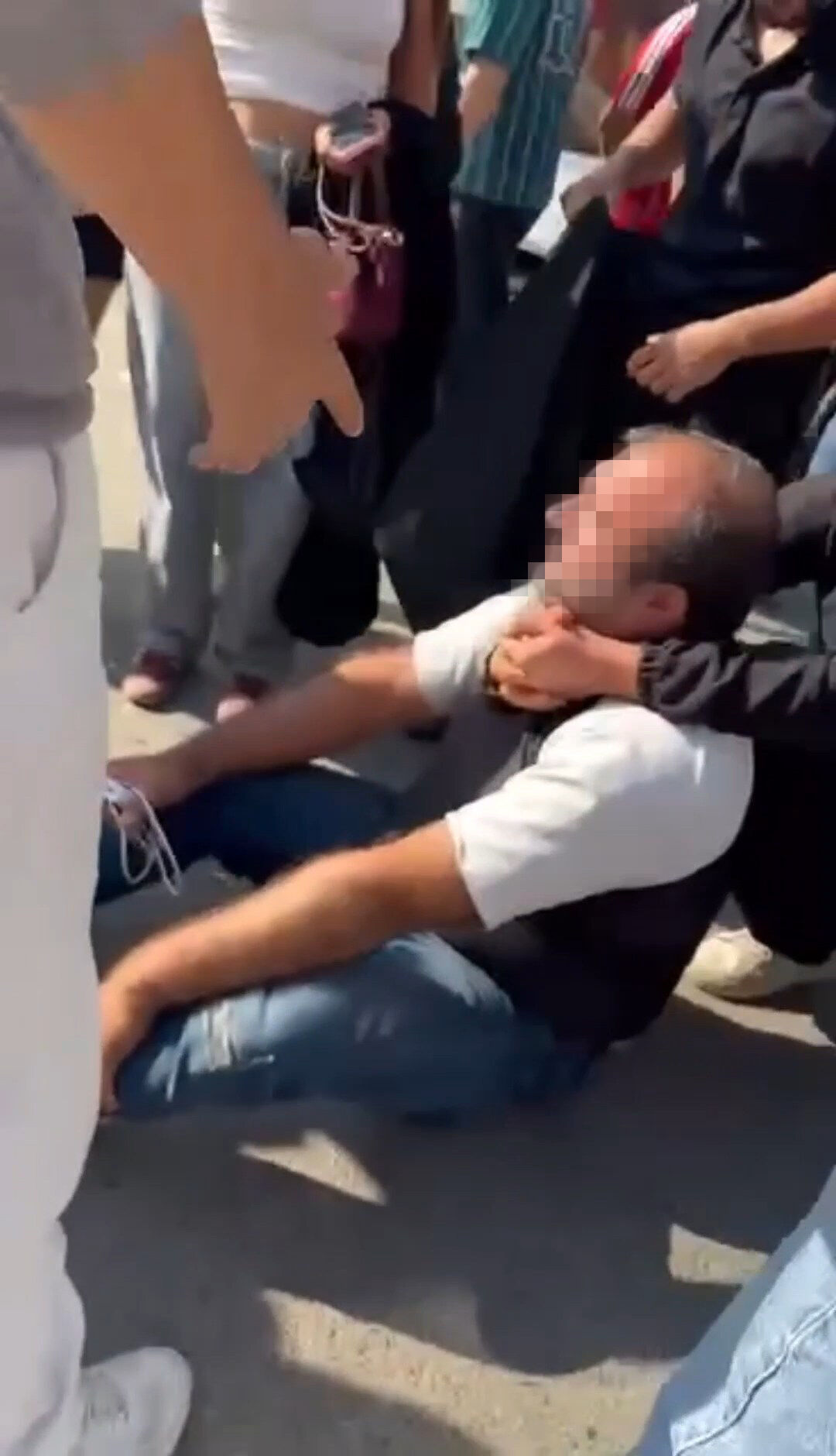 Etek Altı Görüntü Iddiası (3)