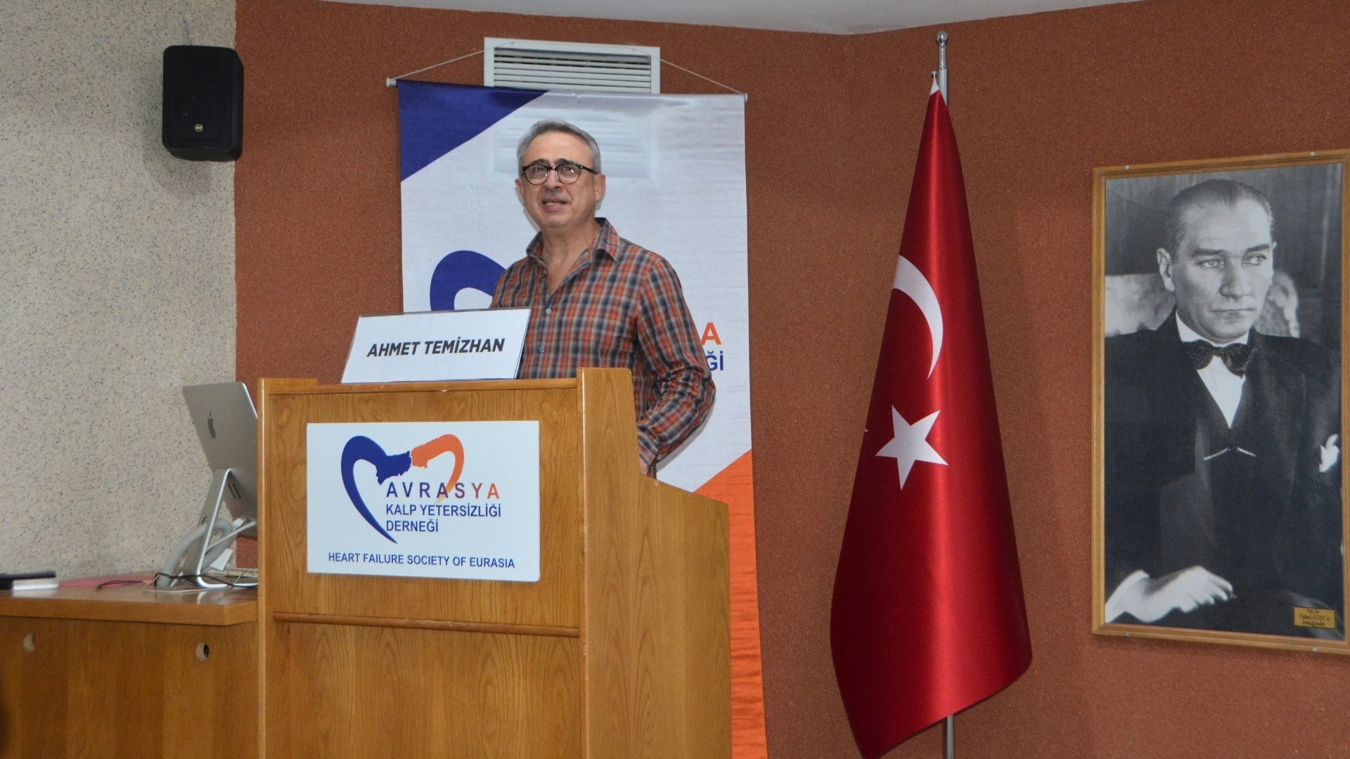 Eütf’de Kalp Sağlığı Her Yönüyle Ele Alındı (3)