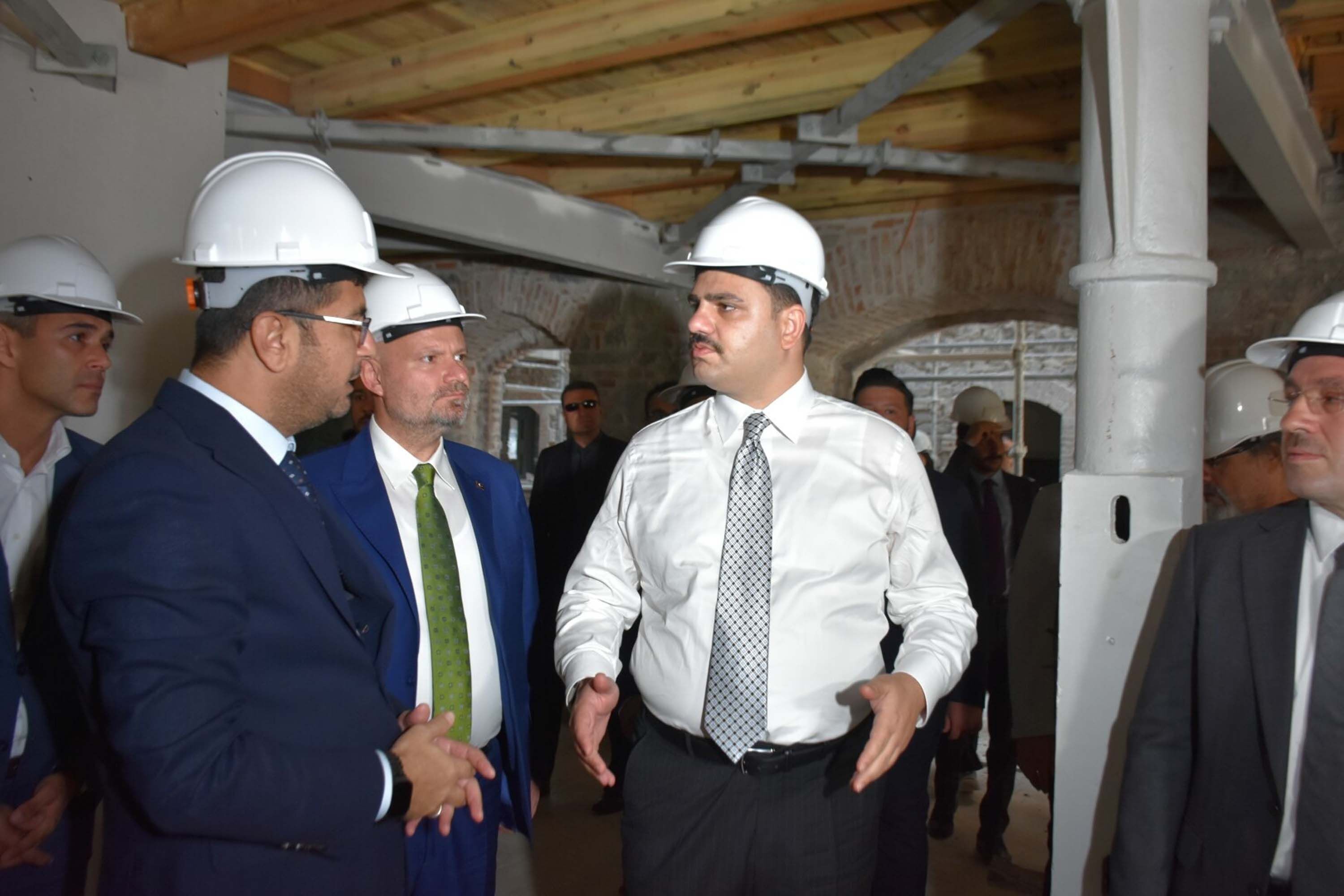 Eyüp Kadir İnan'dan İzmir'de 550 Milyon Tl'lik Yatırım Açıklaması (2)