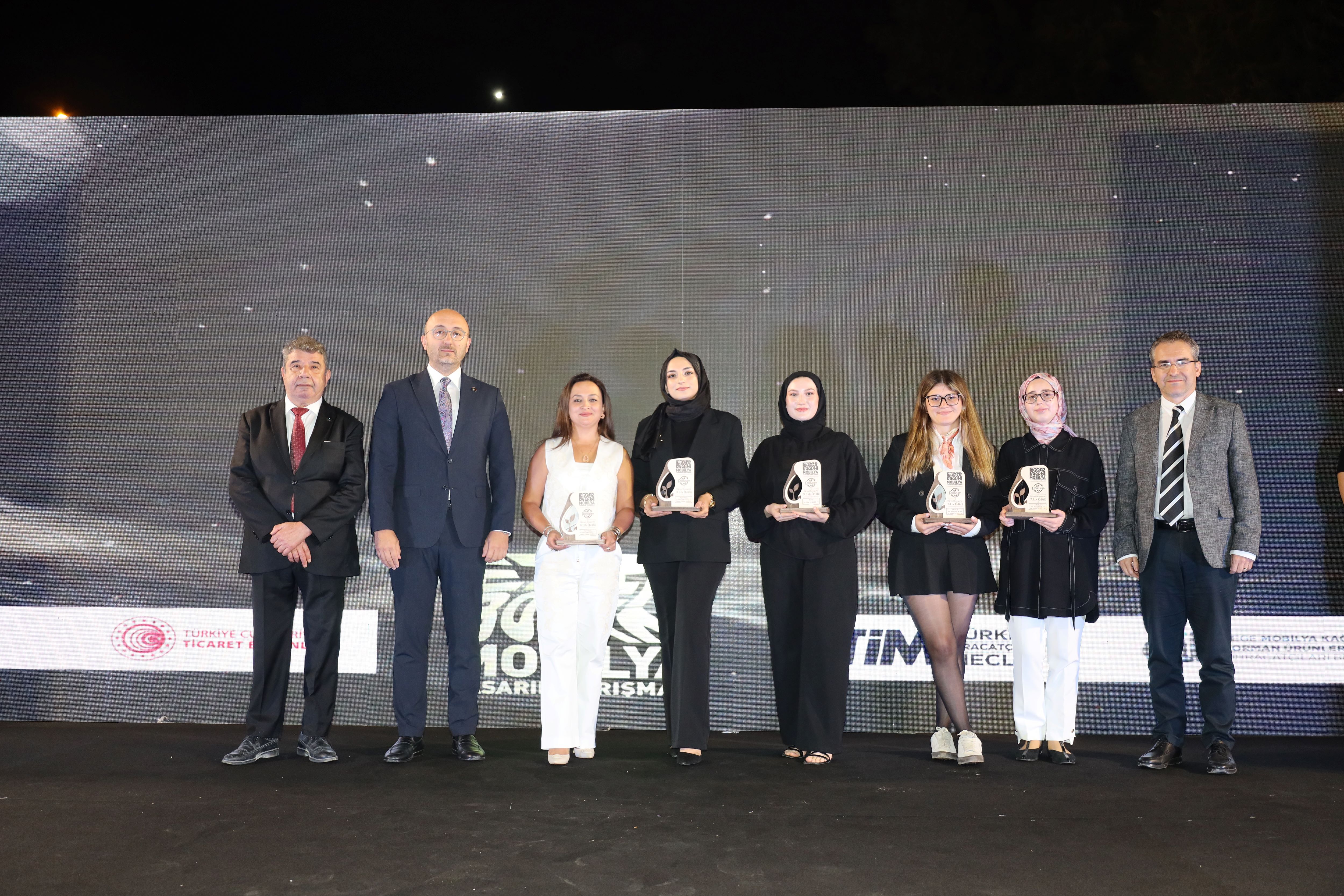 Ezber Bozan Mobilya Tasarım Yarışması (6)