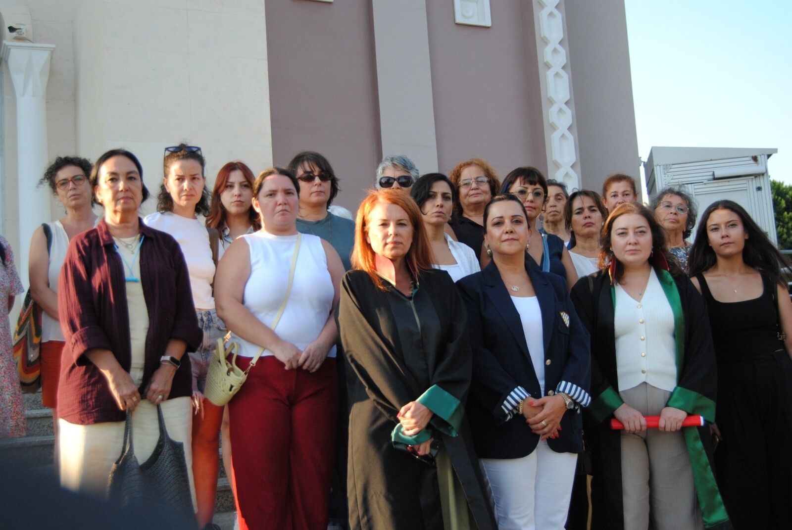 Fethiye'de Eşini Tüfekle Yaralayan Sanık Mahkemede Özür Diledi (4)