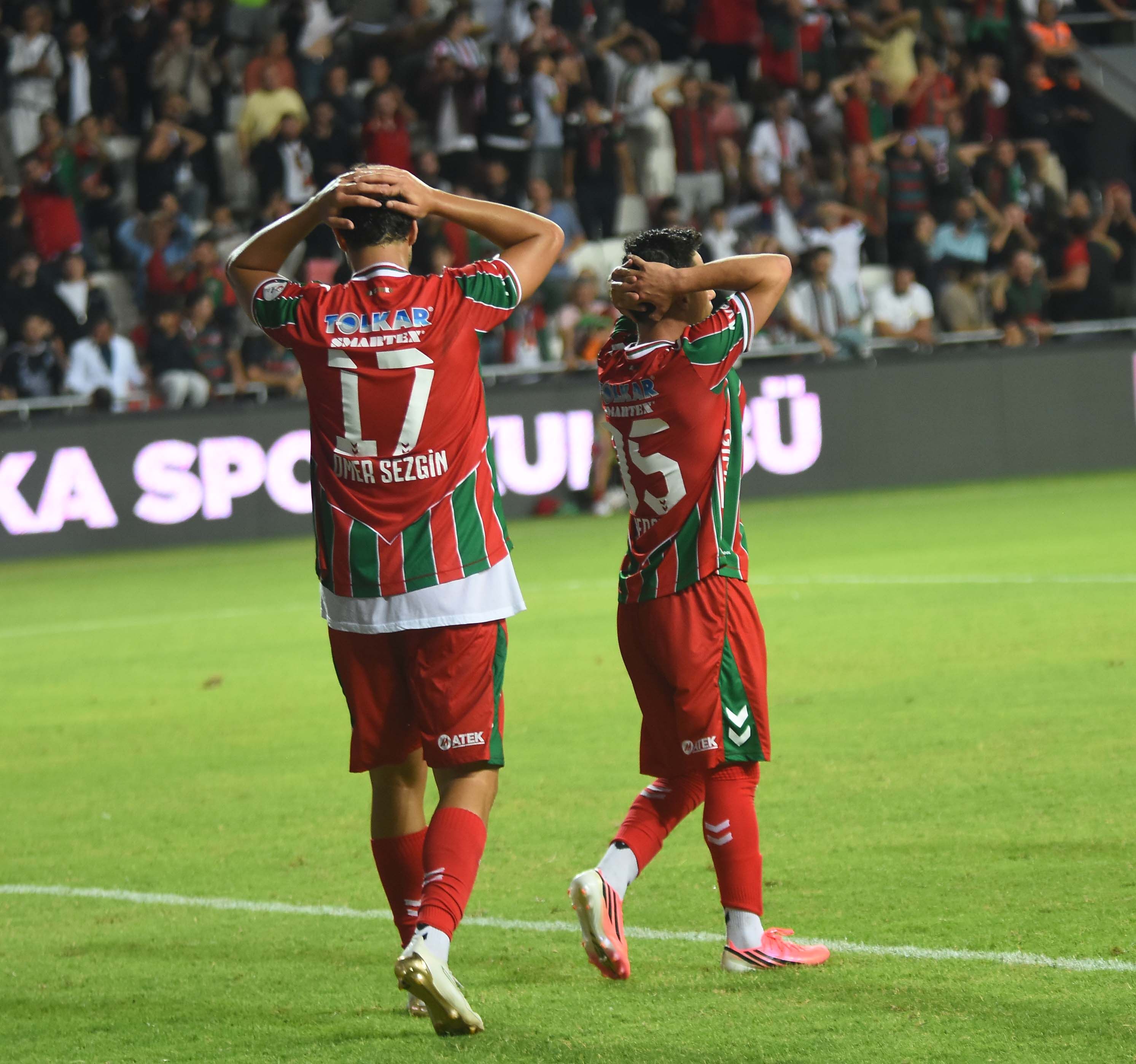Gaziemirspor, Karşıyaka Deplasmanından 3 Puanla Döndü (3)