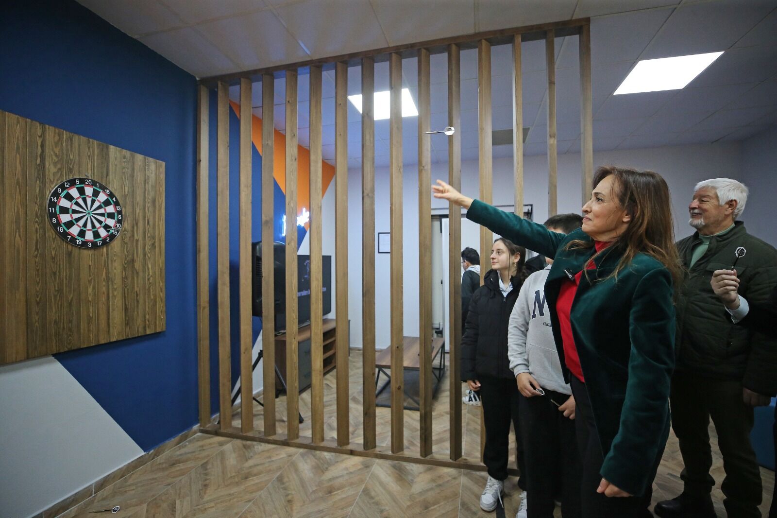Genç Yaka’ya (8)