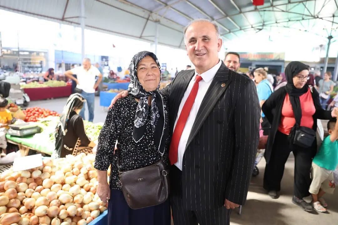 İncirliova’da Başkan Kaya’dan Pazar Ziyareti