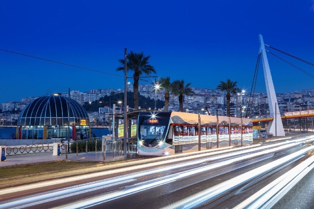 İzmir Enternasyonal Fuarı Boyunca Ek Seferler Düzenlenecek (7)