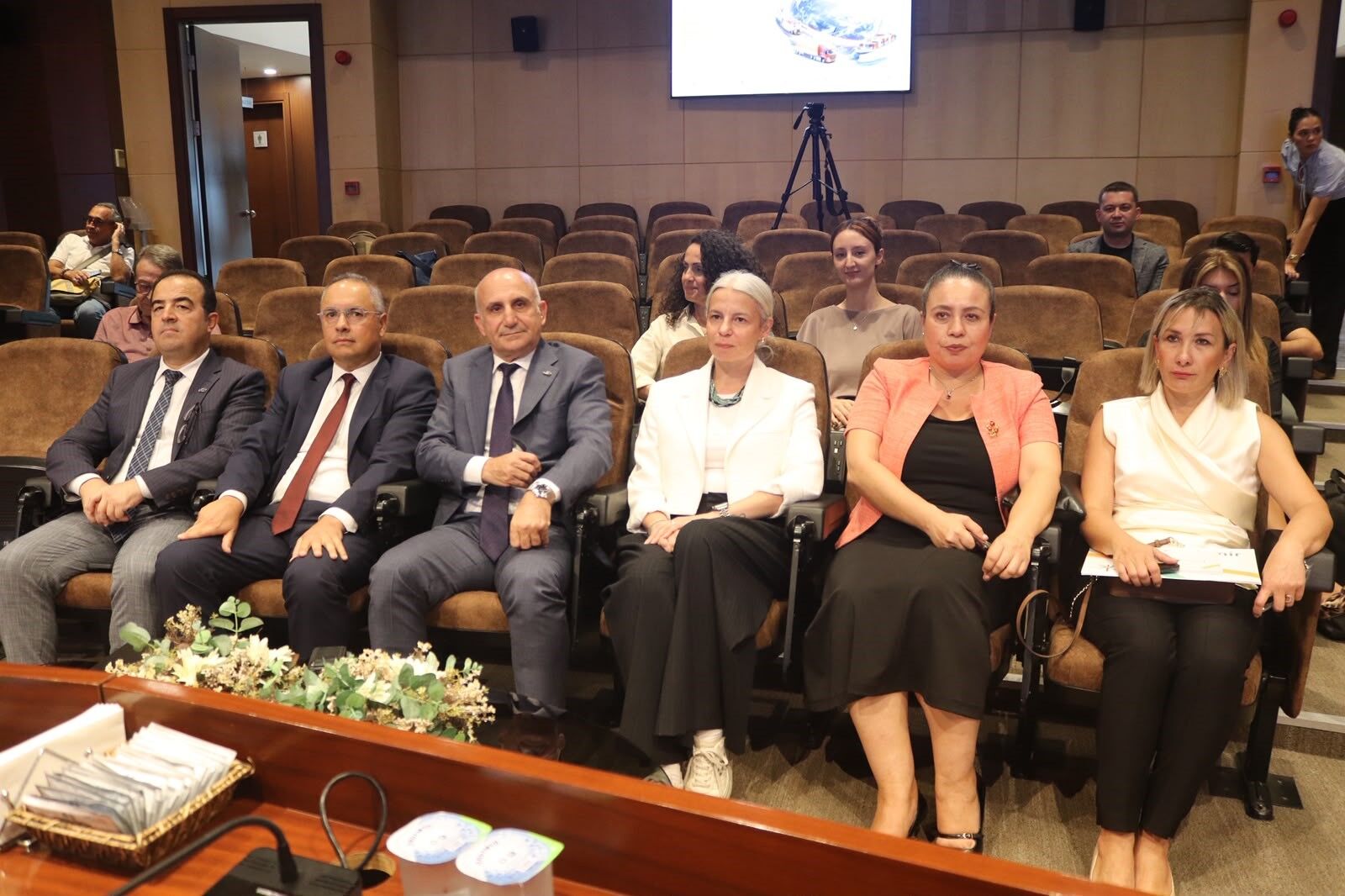 İzmir’in Lojistik Vizyonu Logistech Toplantısında Ele Alındı (4)