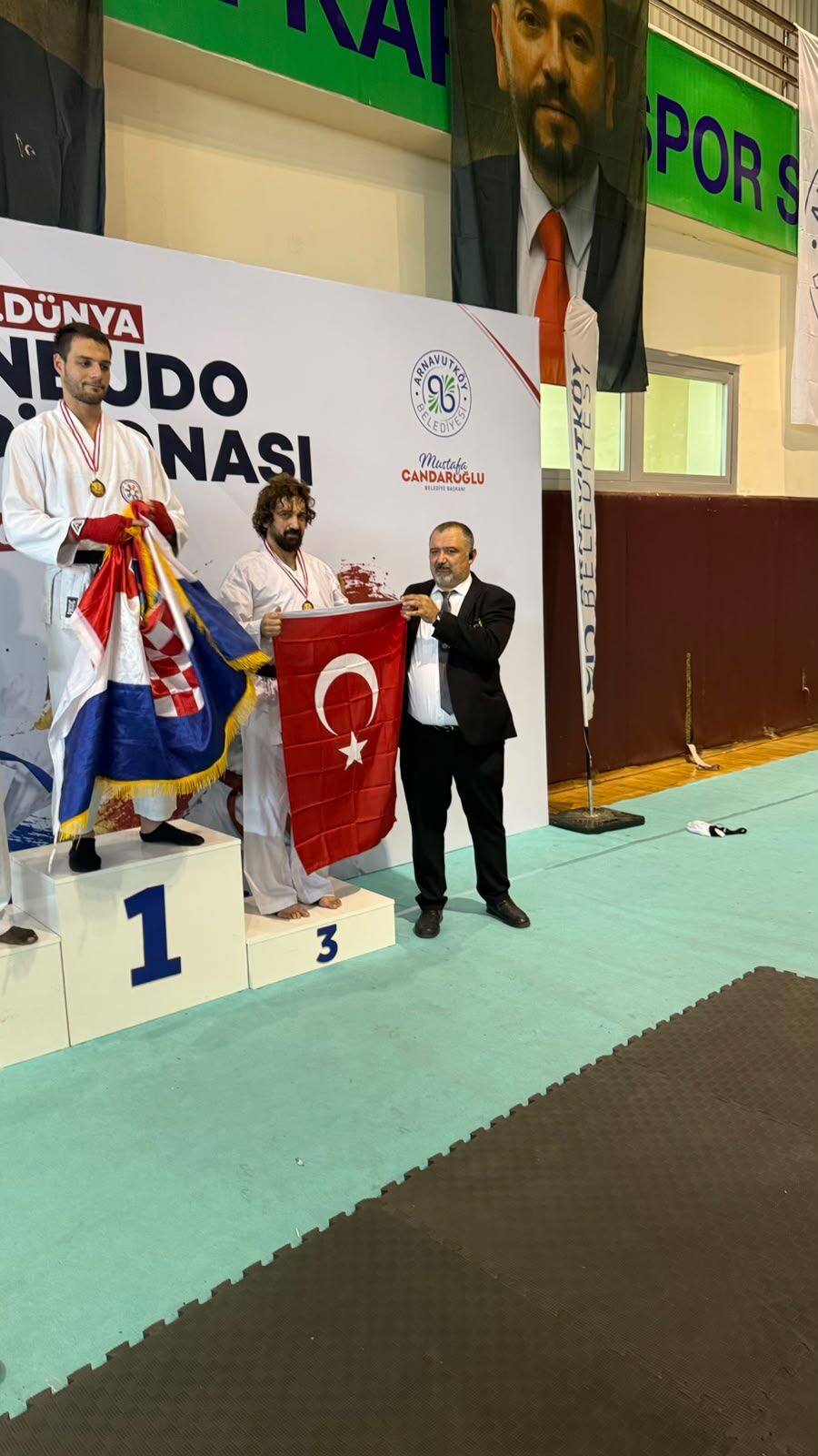 Karşıyaka’ya dünya üçüncülüğü gururu