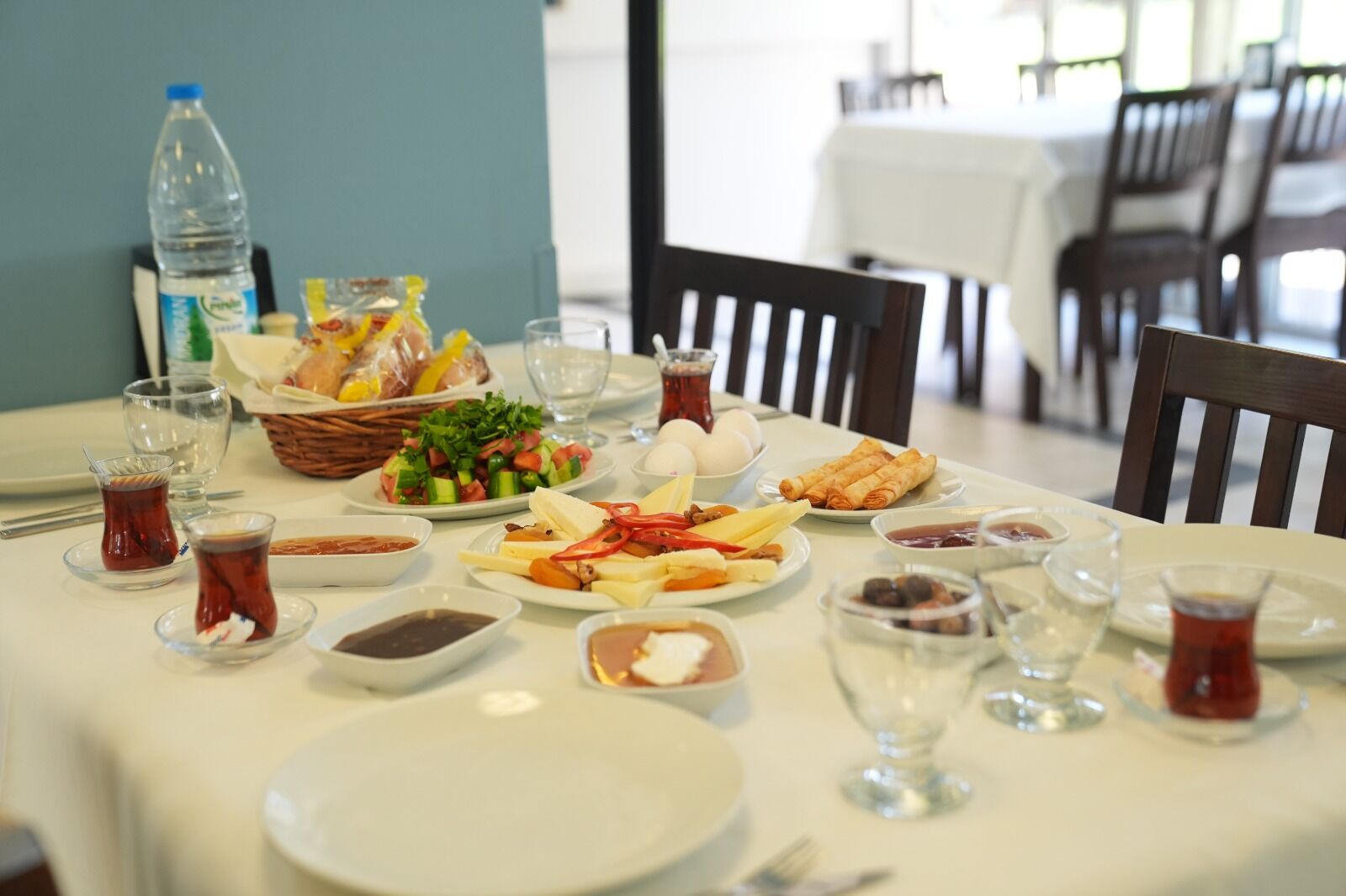 +++Konforun Ve Lezzetin Adresi Eü Konukevi Restoranı (2)