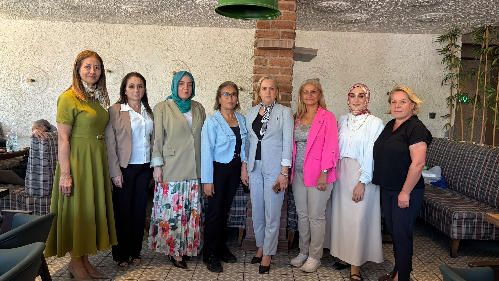 Menderes’te 19 Eylül Gaziler Günü Kapsamında Düzenlenen Programda Gazilerle Bir Araya Gelindi (5)